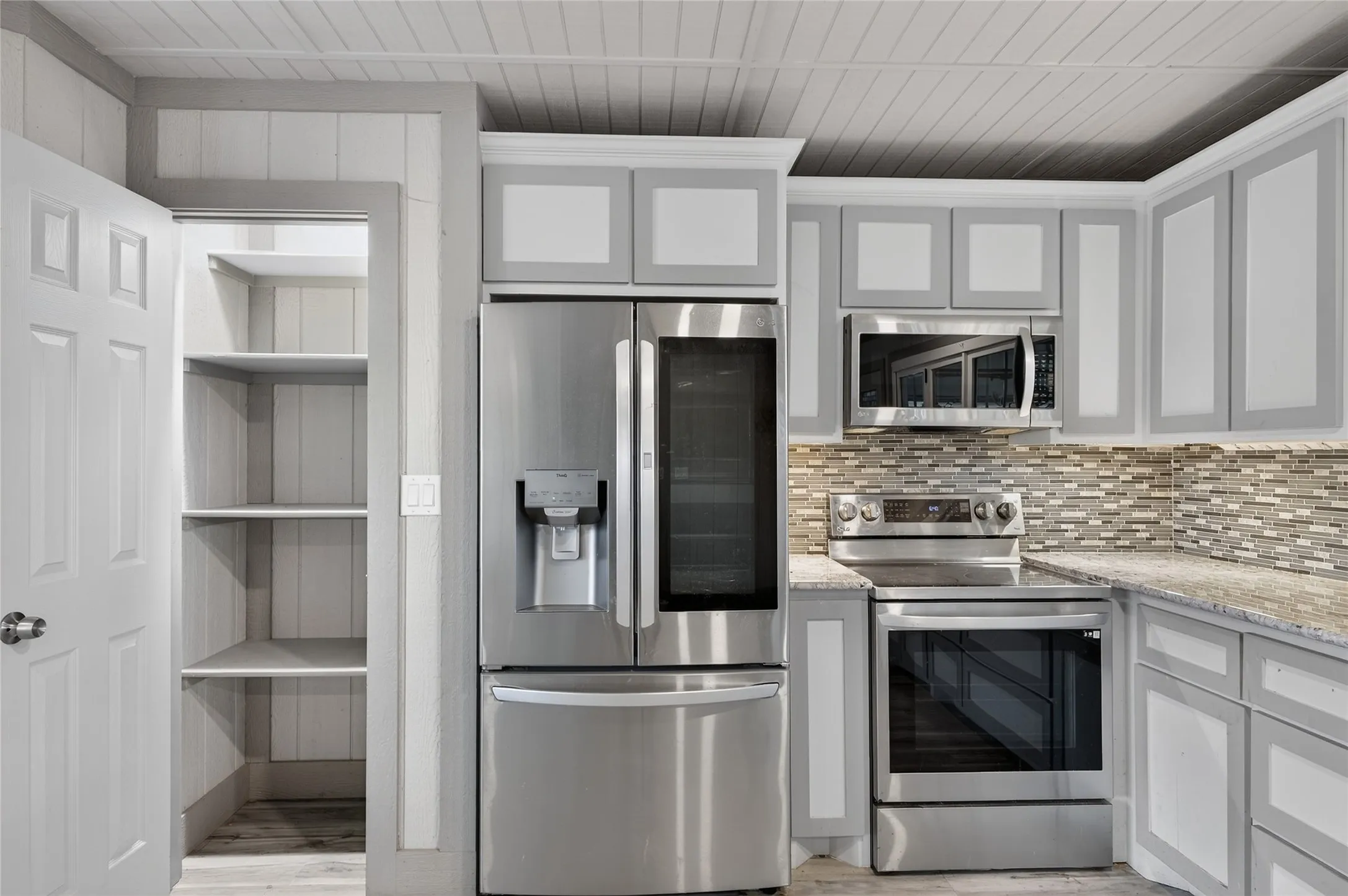 Single Family Residence For Sale in Grayson County , 512 Mill Creek Road #8-14L, 14R, Pottsboro, Texas 75076, 4 Bedroom, 1 Bathroom, Garage spaces, 1,400 Sqft, built in 2023, mls#21372659, Real Estate Agent in Pottsboro, Homes For Sale in Grayson county, Homes For Sale in Pottsboro, Realtor in Pottsboro Texas, Real Estate Brokerage Independent Realty Texas, Luminita Cordes Realtor