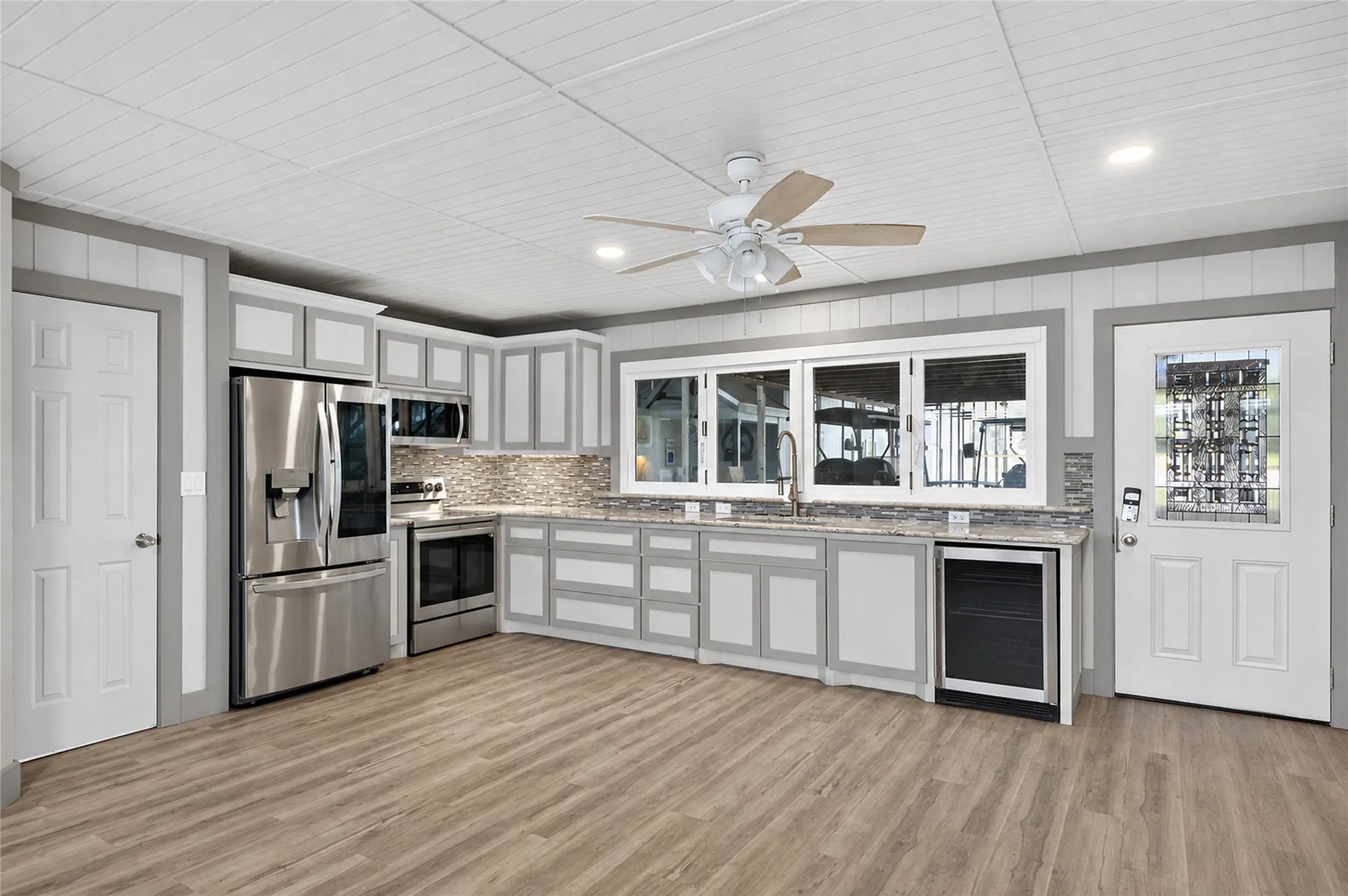 Single Family Residence For Sale in Grayson County , 512 Mill Creek Road #8-14L, 14R, Pottsboro, Texas 75076, 4 Bedroom, 1 Bathroom, Garage spaces, 1,400 Sqft, built in 2023, mls#21372659, Real Estate Agent in Pottsboro, Homes For Sale in Grayson county, Homes For Sale in Pottsboro, Realtor in Pottsboro Texas, Real Estate Brokerage Independent Realty Texas, Luminita Cordes Realtor