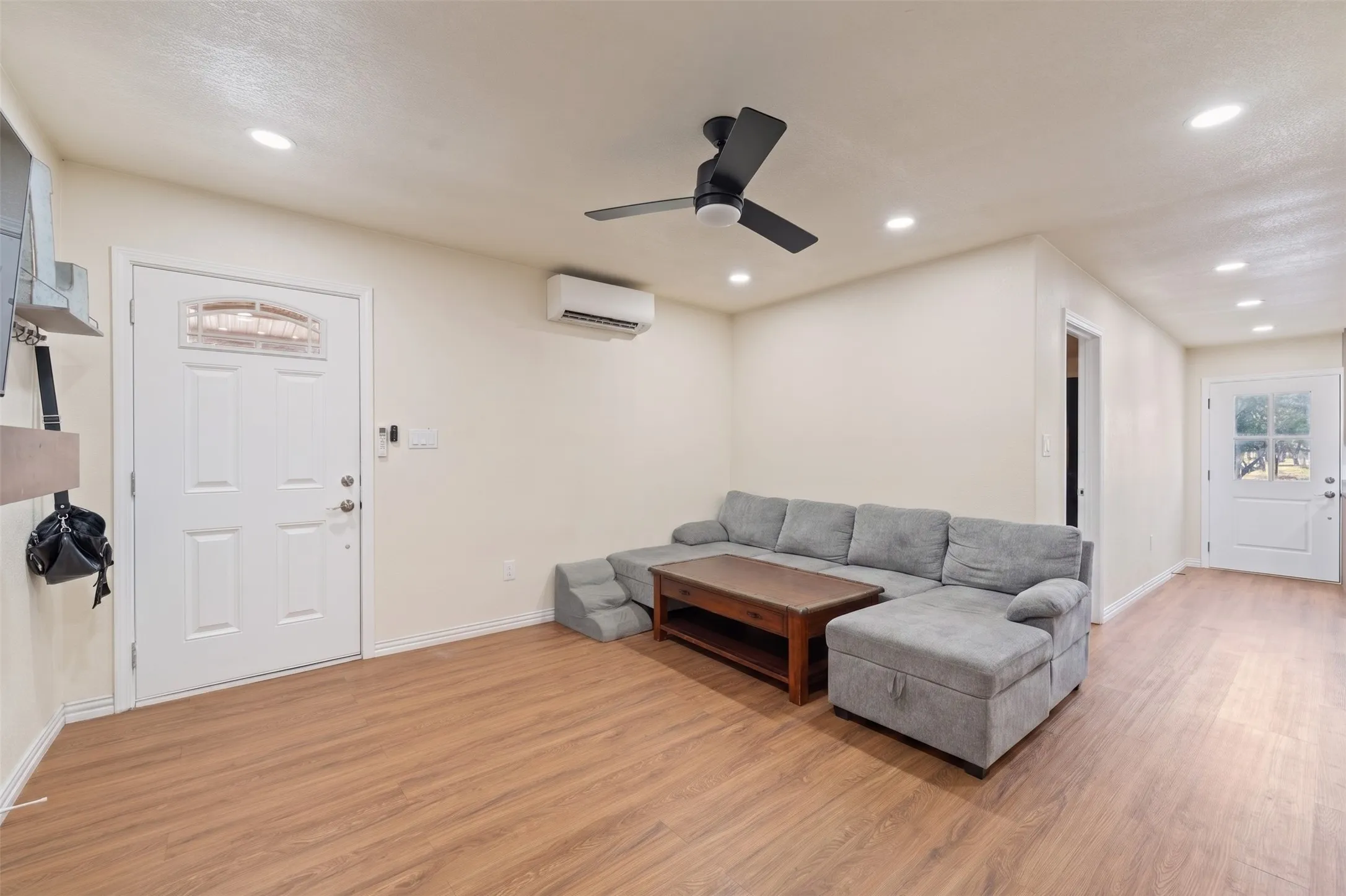 2/1 Apartment