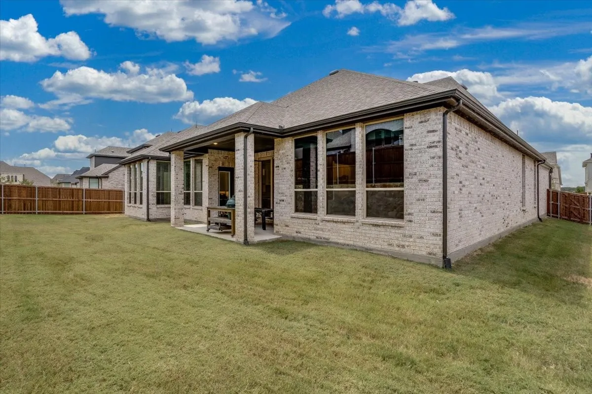 Single Family Residence For Sale in Denton County , 4112 Buffalo Clover Drive, Aubrey, Texas 76227, 4 Bedroom, 5 Bathroom, 3 Garage spaces, 3,700 Sqft, built in 2024, mls#21371674, Real Estate Agent in Aubrey, Homes For Sale in Denton county, Homes For Sale in Aubrey, Realtor in Aubrey Texas, Real Estate Brokerage Independent Realty Texas, Luminita Cordes Realtor