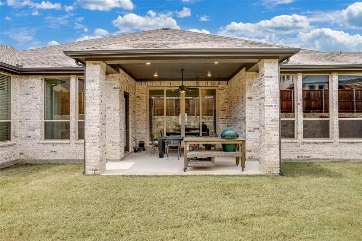 Single Family Residence For Sale in Denton County , 4112 Buffalo Clover Drive, Aubrey, Texas 76227, 4 Bedroom, 5 Bathroom, 3 Garage spaces, 3,700 Sqft, built in 2024, mls#21371674, Real Estate Agent in Aubrey, Homes For Sale in Denton county, Homes For Sale in Aubrey, Realtor in Aubrey Texas, Real Estate Brokerage Independent Realty Texas, Luminita Cordes Realtor