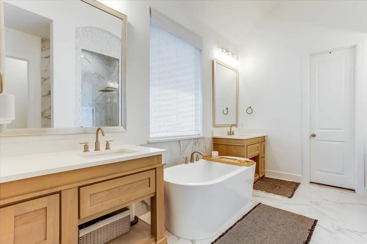 Single Family Residence For Sale in Denton County , 4112 Buffalo Clover Drive, Aubrey, Texas 76227, 4 Bedroom, 5 Bathroom, 3 Garage spaces, 3,700 Sqft, built in 2024, mls#21371674, Real Estate Agent in Aubrey, Homes For Sale in Denton county, Homes For Sale in Aubrey, Realtor in Aubrey Texas, Real Estate Brokerage Independent Realty Texas, Luminita Cordes Realtor