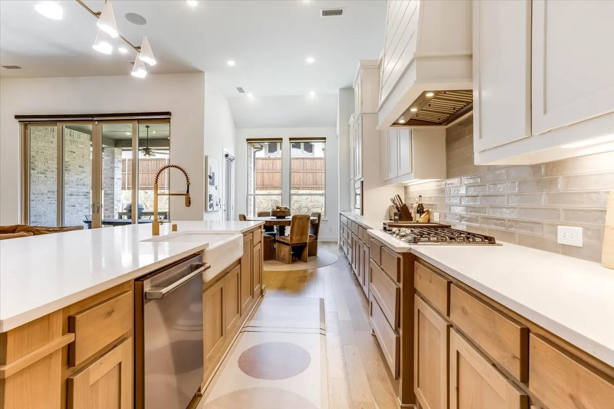 Single Family Residence For Sale in Denton County , 4112 Buffalo Clover Drive, Aubrey, Texas 76227, 4 Bedroom, 5 Bathroom, 3 Garage spaces, 3,700 Sqft, built in 2024, mls#21371674, Real Estate Agent in Aubrey, Homes For Sale in Denton county, Homes For Sale in Aubrey, Realtor in Aubrey Texas, Real Estate Brokerage Independent Realty Texas, Luminita Cordes Realtor