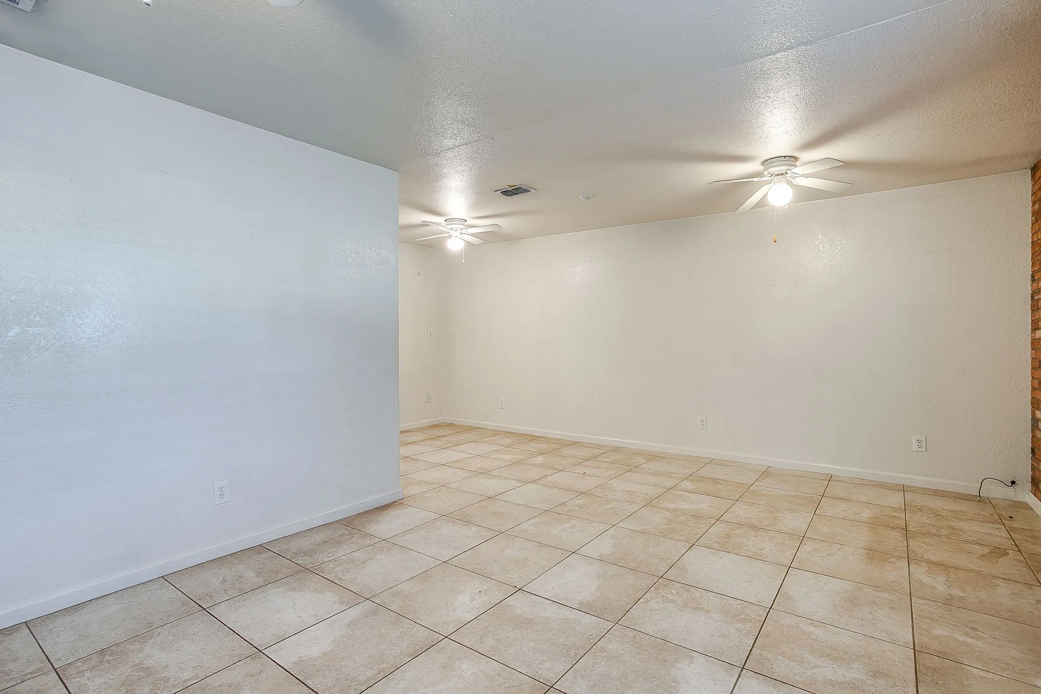 Living area with ceiling fans