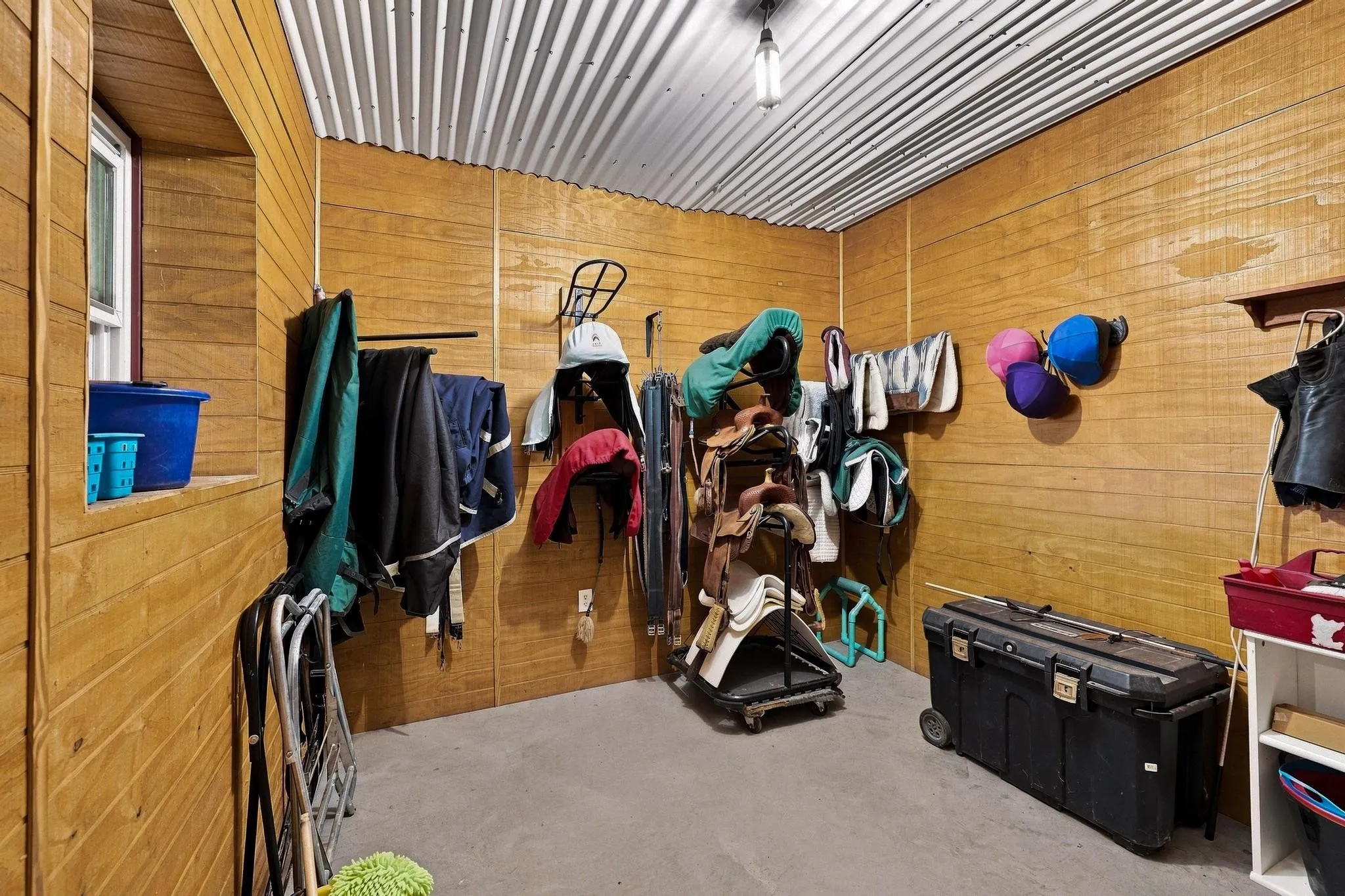 tack room