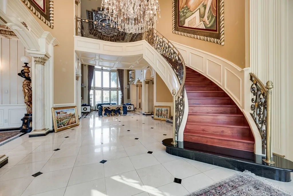 Single Family Residence For Sale in Dallas County , 16525 Preston Trail Drive, Dallas, Texas 75248, 6 Bedroom, 6 Bathroom, 4 Garage spaces, 9,570 Sqft, built in 1996, mls#21373172, Real Estate Agent in Dallas, Homes For Sale in Dallas county, Homes For Sale in Dallas, Realtor in Dallas Texas, Real Estate Brokerage Independent Realty Texas, Luminita Cordes Realtor