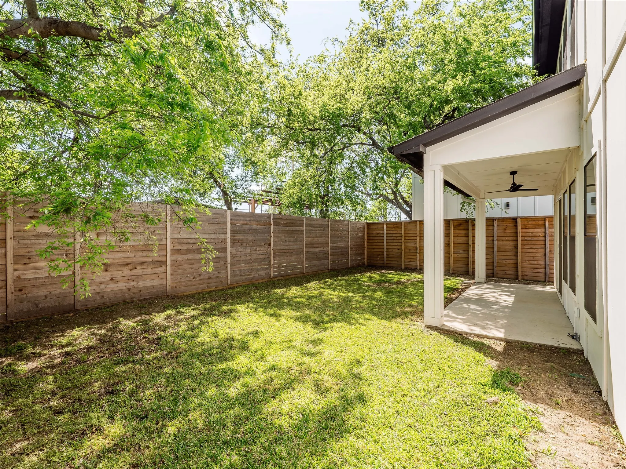 Single Family Residence For Rent in Dallas County , 1958 Toronto Street, Dallas, Texas 75212, 4 Bedroom, 3 Bathroom, 2 Garage spaces, 3,049 Sqft, built in 2024, mls#21373174, Real Estate Agent in Dallas, Homes For Rent in Dallas county, Homes For Rent in Dallas, Realtor in Dallas Texas, Real Estate Brokerage Independent Realty Texas, Luminita Cordes Realtor