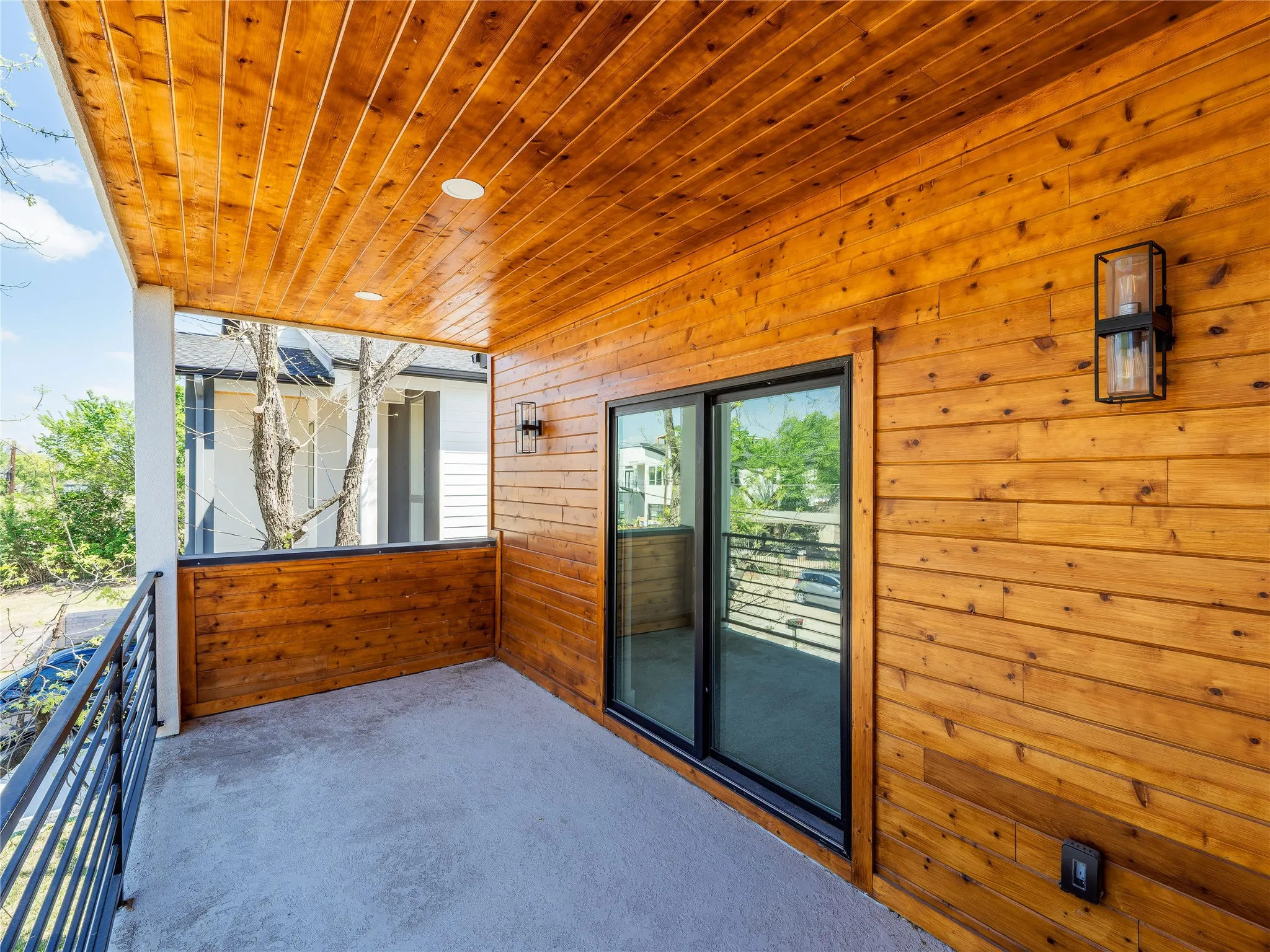 Single Family Residence For Rent in Dallas County , 1958 Toronto Street, Dallas, Texas 75212, 4 Bedroom, 3 Bathroom, 2 Garage spaces, 3,049 Sqft, built in 2024, mls#21373174, Real Estate Agent in Dallas, Homes For Rent in Dallas county, Homes For Rent in Dallas, Realtor in Dallas Texas, Real Estate Brokerage Independent Realty Texas, Luminita Cordes Realtor