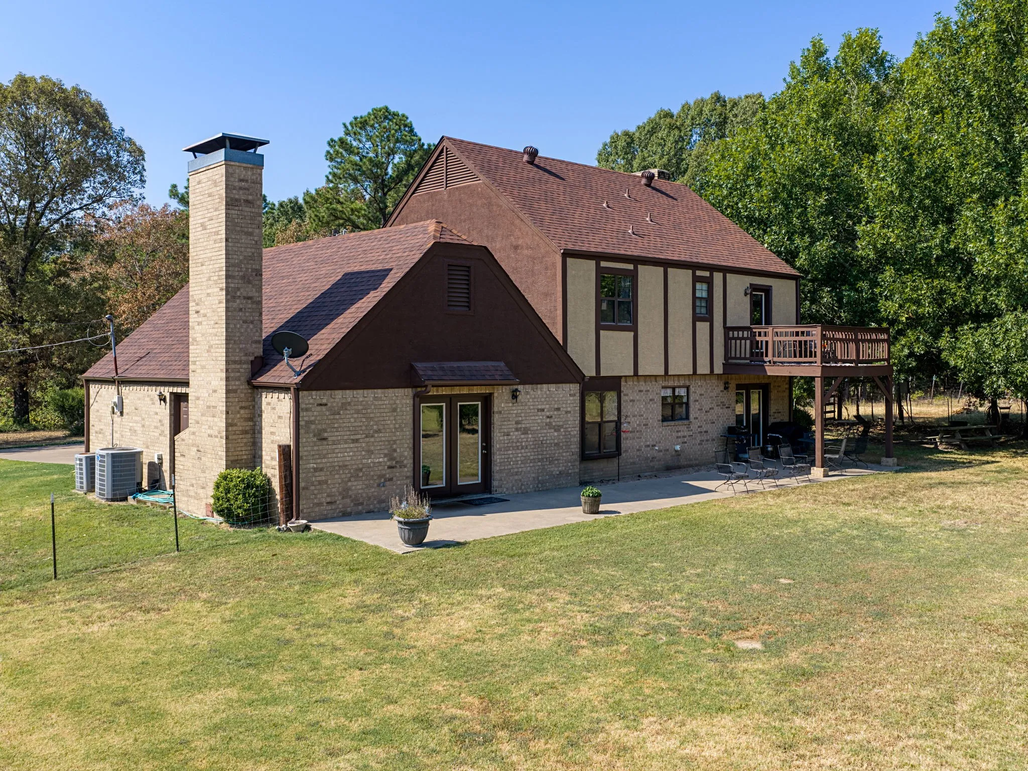 Single Family Residence For Sale in Henderson County , 4475 County Road 3800, Athens, Texas 75752, 4 Bedroom, 3 Bathroom, 2 Garage spaces, 1,986 Sqft, built in 1988, mls#21372753, Real Estate Agent in Athens, Homes For Sale in Henderson county, Homes For Sale in Athens, Realtor in Athens Texas, Real Estate Brokerage Independent Realty Texas, Luminita Cordes Realtor