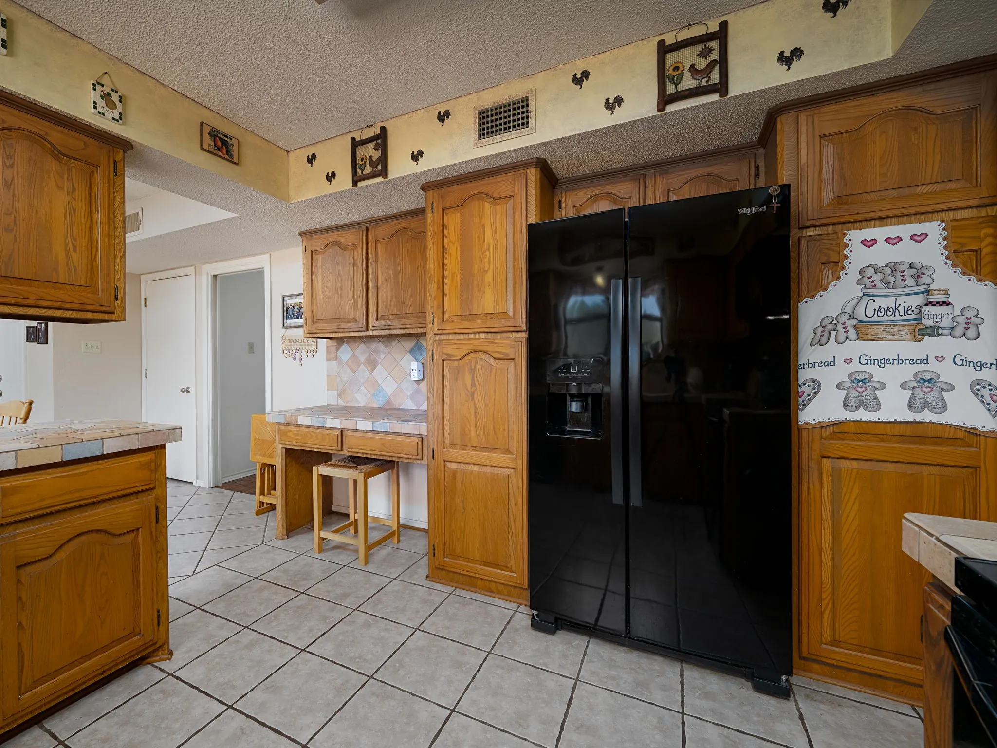 Single Family Residence For Sale in Henderson County , 4475 County Road 3800, Athens, Texas 75752, 4 Bedroom, 3 Bathroom, 2 Garage spaces, 1,986 Sqft, built in 1988, mls#21372753, Real Estate Agent in Athens, Homes For Sale in Henderson county, Homes For Sale in Athens, Realtor in Athens Texas, Real Estate Brokerage Independent Realty Texas, Luminita Cordes Realtor