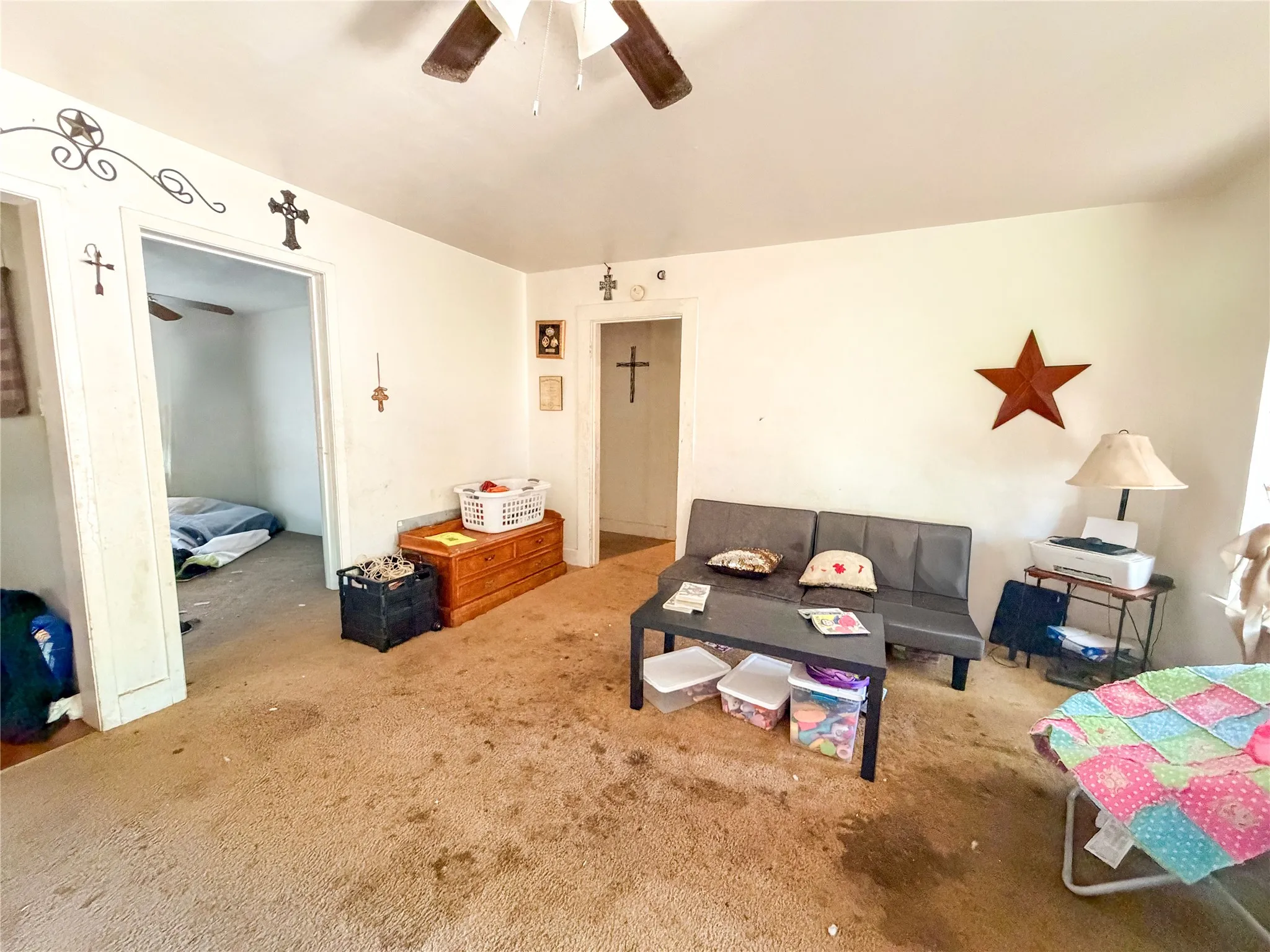 Single Family Residence For Sale in Mc Lennan County , 2512 Colonial Avenue, Waco, Texas 76707, 2 Bedroom, 1 Bathroom, Garage spaces, 1,092 Sqft, built in 1920, mls#21372559, Real Estate Agent in Waco, Homes For Sale in Mc Lennan county, Homes For Sale in Waco, Realtor in Waco Texas, Real Estate Brokerage Independent Realty Texas, Luminita Cordes Realtor