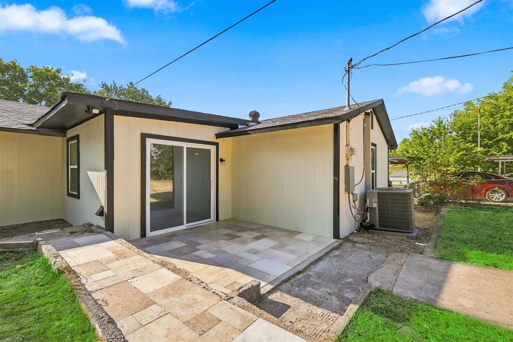 Single Family Residence For Sale in Dallas County , 12241 Oberlin Drive, Dallas, Texas 75243, 4 Bedroom, 2 Bathroom, Garage spaces, 1,718 Sqft, built in 1959, mls#21373173, Real Estate Agent in Dallas, Homes For Sale in Dallas county, Homes For Sale in Dallas, Realtor in Dallas Texas, Real Estate Brokerage Independent Realty Texas, Luminita Cordes Realtor