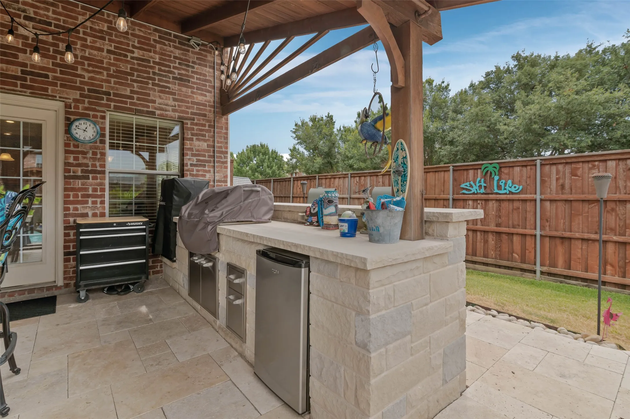 Single Family Residence For Sale in Denton County , 13237 Mondovi Drive, Frisco, Texas 75033, 6 Bedroom, 4 Bathroom, 2 Garage spaces, 3,989 Sqft, built in 2005, mls#21369819, Real Estate Agent in Frisco, Homes For Sale in Denton county, Homes For Sale in Frisco, Realtor in Frisco Texas, Real Estate Brokerage Independent Realty Texas, Luminita Cordes Realtor