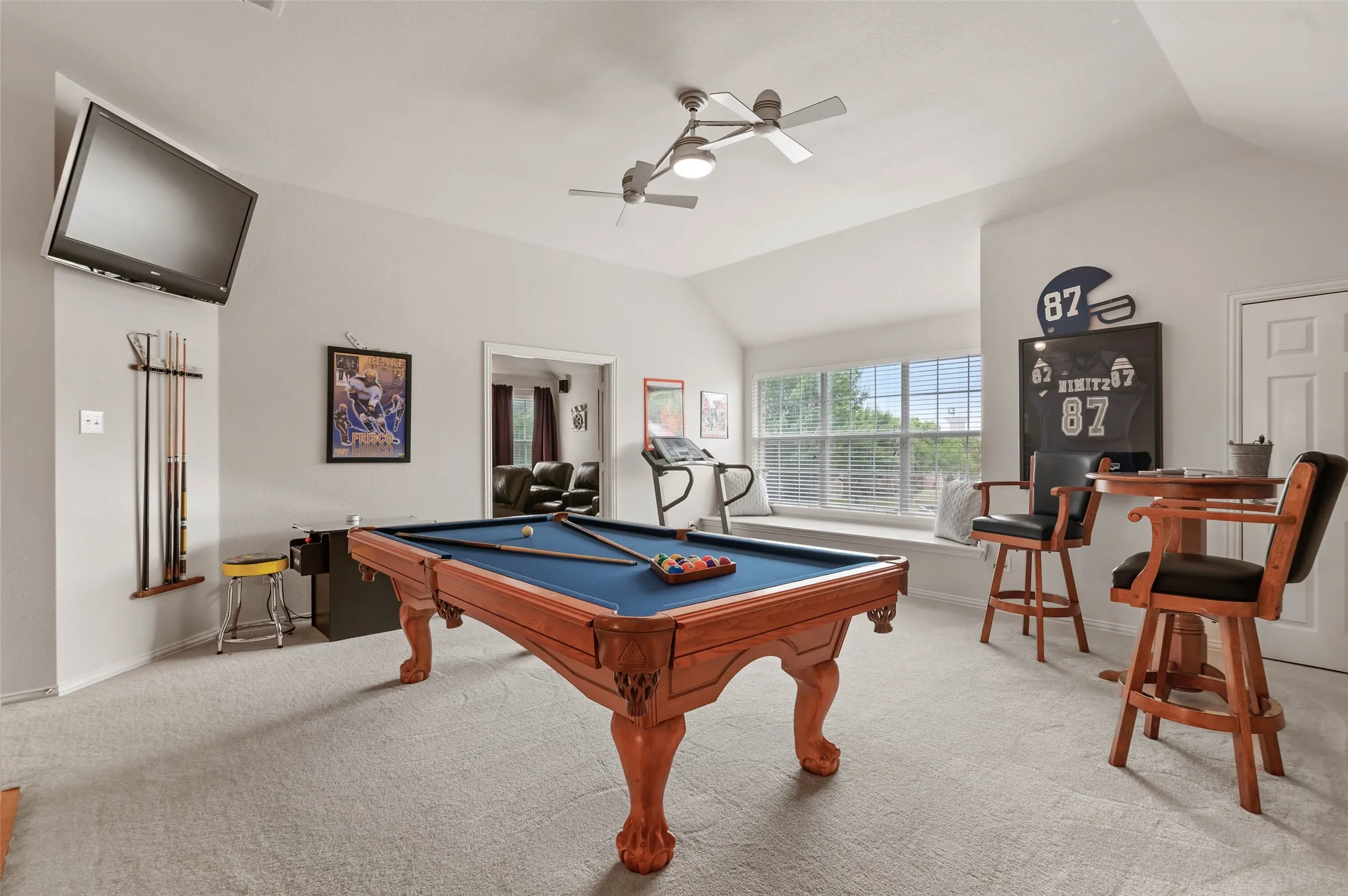 Single Family Residence For Sale in Denton County , 13237 Mondovi Drive, Frisco, Texas 75033, 6 Bedroom, 4 Bathroom, 2 Garage spaces, 3,989 Sqft, built in 2005, mls#21369819, Real Estate Agent in Frisco, Homes For Sale in Denton county, Homes For Sale in Frisco, Realtor in Frisco Texas, Real Estate Brokerage Independent Realty Texas, Luminita Cordes Realtor
