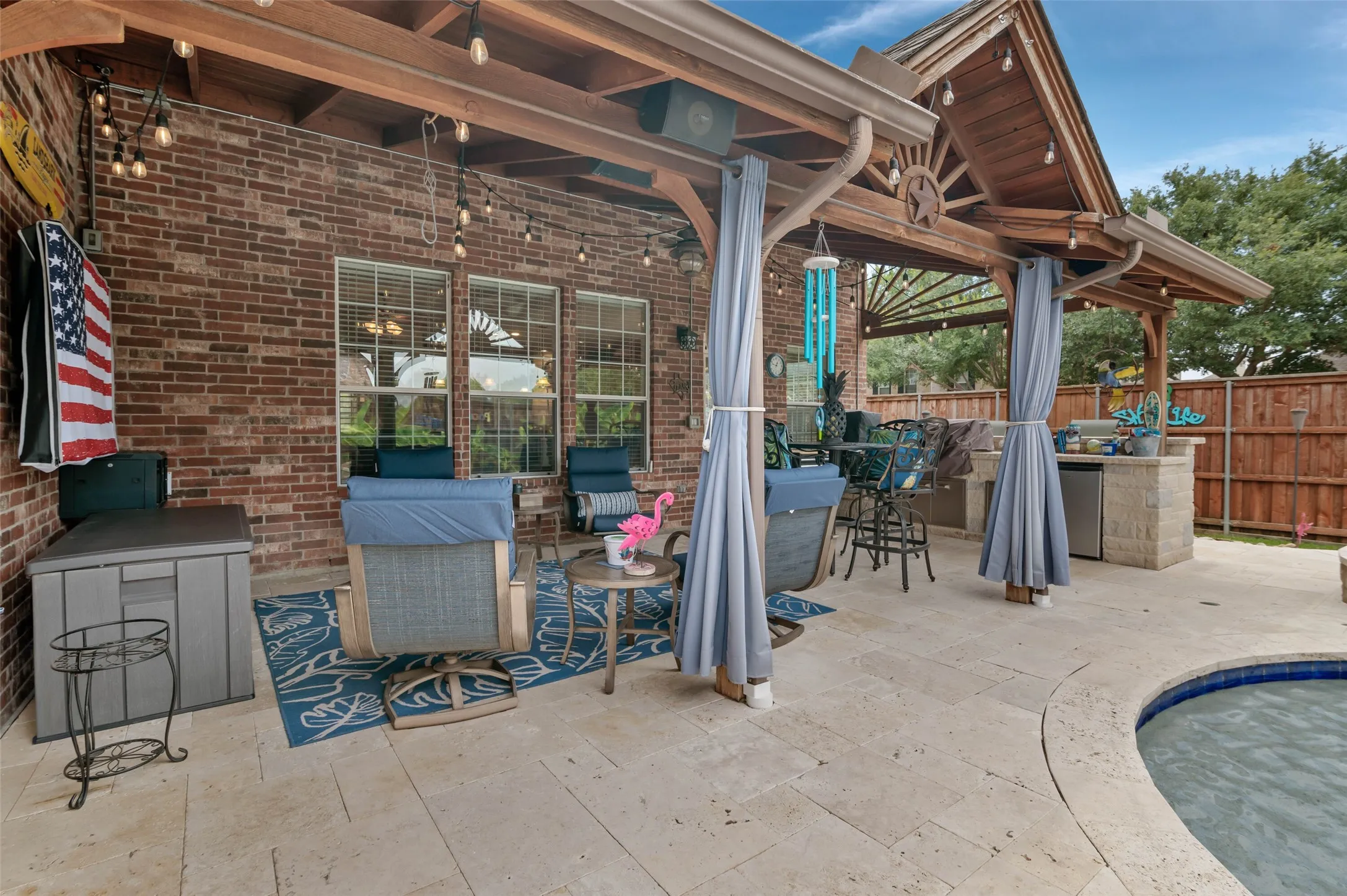 Single Family Residence For Sale in Denton County , 13237 Mondovi Drive, Frisco, Texas 75033, 6 Bedroom, 4 Bathroom, 2 Garage spaces, 3,989 Sqft, built in 2005, mls#21369819, Real Estate Agent in Frisco, Homes For Sale in Denton county, Homes For Sale in Frisco, Realtor in Frisco Texas, Real Estate Brokerage Independent Realty Texas, Luminita Cordes Realtor