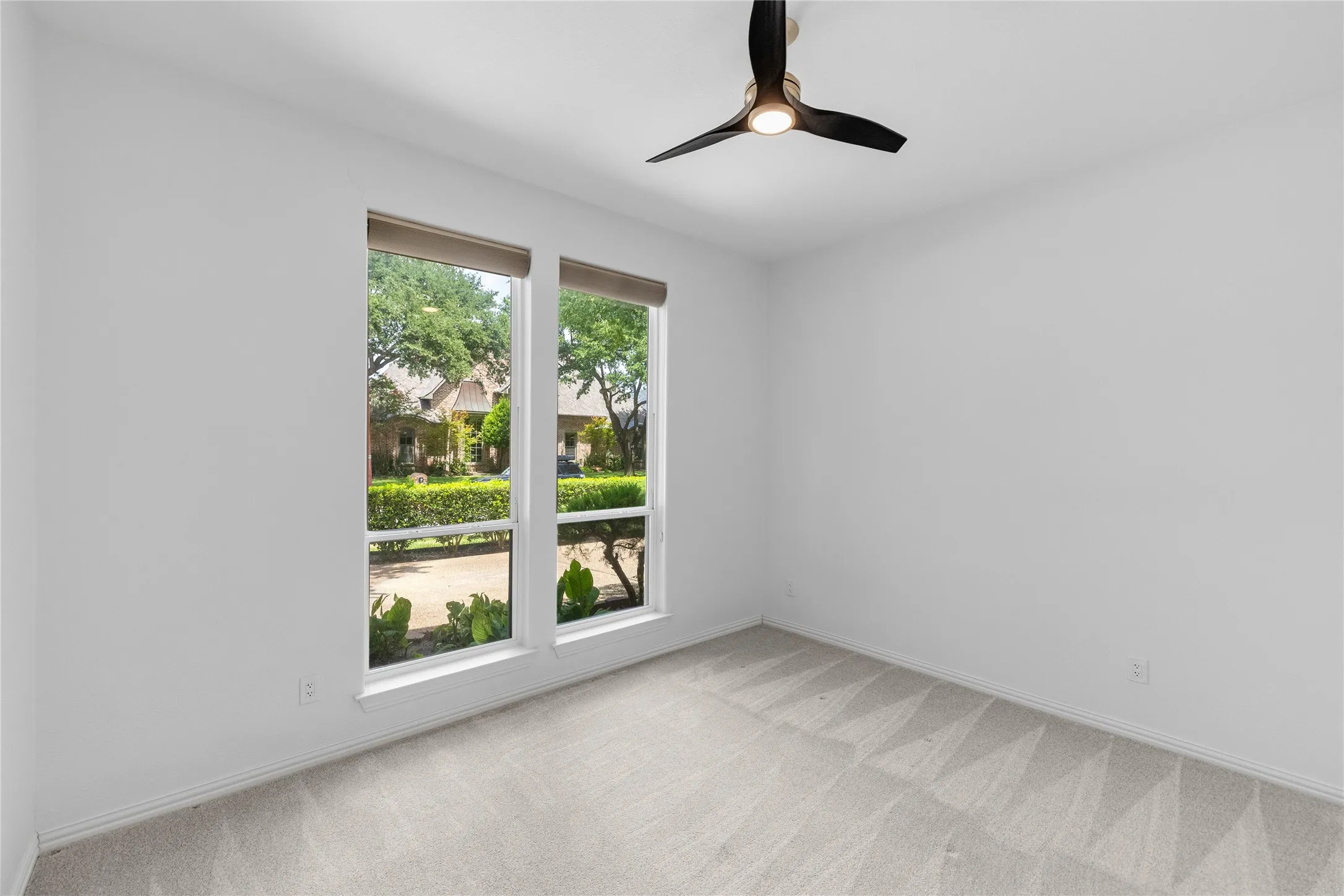 Single Family Residence For Sale in Collin County , 5112 Spyglass Drive, Dallas, Texas 75287, 6 Bedroom, 5 Bathroom, 3 Garage spaces, 4,119 Sqft, built in 1991, mls#21373134, Real Estate Agent in Dallas, Homes For Sale in Collin county, Homes For Sale in Dallas, Realtor in Dallas Texas, Real Estate Brokerage Independent Realty Texas, Luminita Cordes Realtor