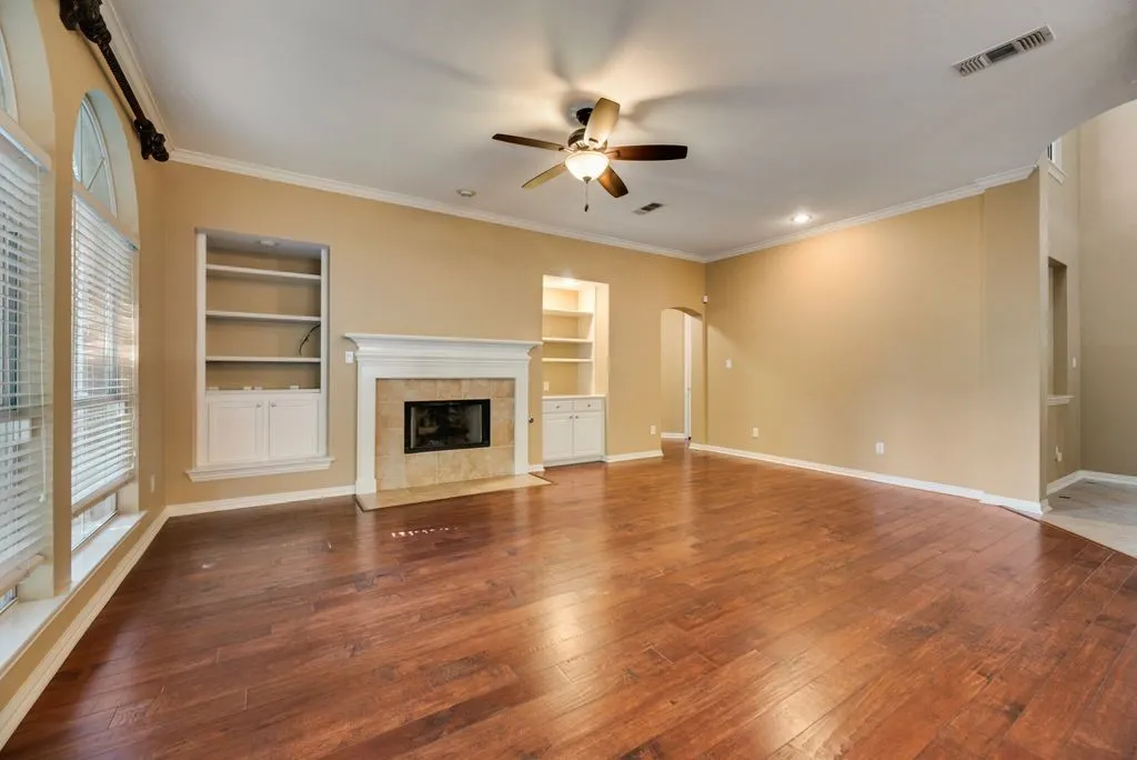 Single Family Residence For Sale in Tarrant County , 517 Northwood Trail, Southlake, Texas 76092, 4 Bedroom, 4 Bathroom, 3 Garage spaces, 3,698 Sqft, built in 1999, mls#21356733, Real Estate Agent in Southlake, Homes For Sale in Tarrant county, Homes For Sale in Southlake, Realtor in Southlake Texas, Real Estate Brokerage Independent Realty Texas, Luminita Cordes Realtor