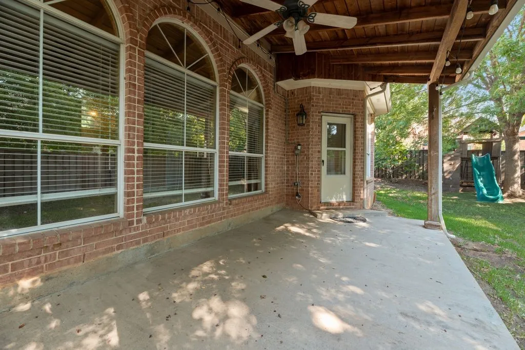 Single Family Residence For Sale in Tarrant County , 517 Northwood Trail, Southlake, Texas 76092, 4 Bedroom, 4 Bathroom, 3 Garage spaces, 3,698 Sqft, built in 1999, mls#21356733, Real Estate Agent in Southlake, Homes For Sale in Tarrant county, Homes For Sale in Southlake, Realtor in Southlake Texas, Real Estate Brokerage Independent Realty Texas, Luminita Cordes Realtor