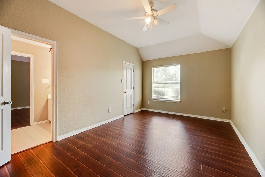 Single Family Residence For Sale in Tarrant County , 517 Northwood Trail, Southlake, Texas 76092, 4 Bedroom, 4 Bathroom, 3 Garage spaces, 3,698 Sqft, built in 1999, mls#21356733, Real Estate Agent in Southlake, Homes For Sale in Tarrant county, Homes For Sale in Southlake, Realtor in Southlake Texas, Real Estate Brokerage Independent Realty Texas, Luminita Cordes Realtor