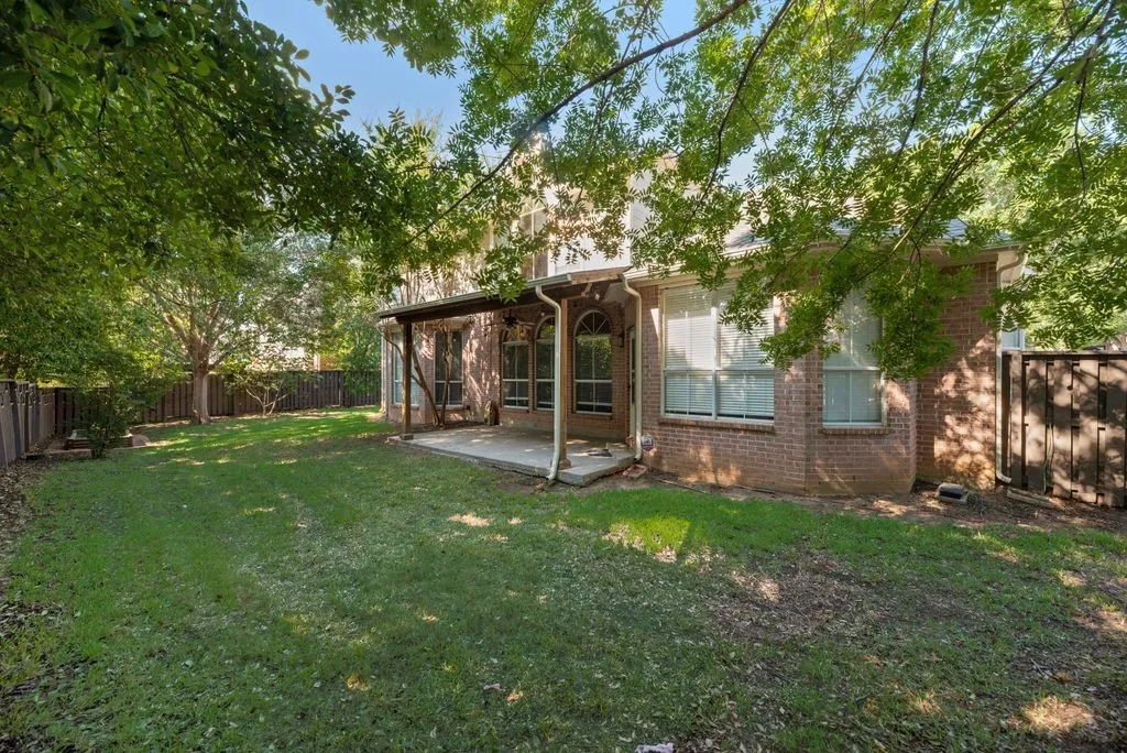 Single Family Residence For Sale in Tarrant County , 517 Northwood Trail, Southlake, Texas 76092, 4 Bedroom, 4 Bathroom, 3 Garage spaces, 3,698 Sqft, built in 1999, mls#21356733, Real Estate Agent in Southlake, Homes For Sale in Tarrant county, Homes For Sale in Southlake, Realtor in Southlake Texas, Real Estate Brokerage Independent Realty Texas, Luminita Cordes Realtor