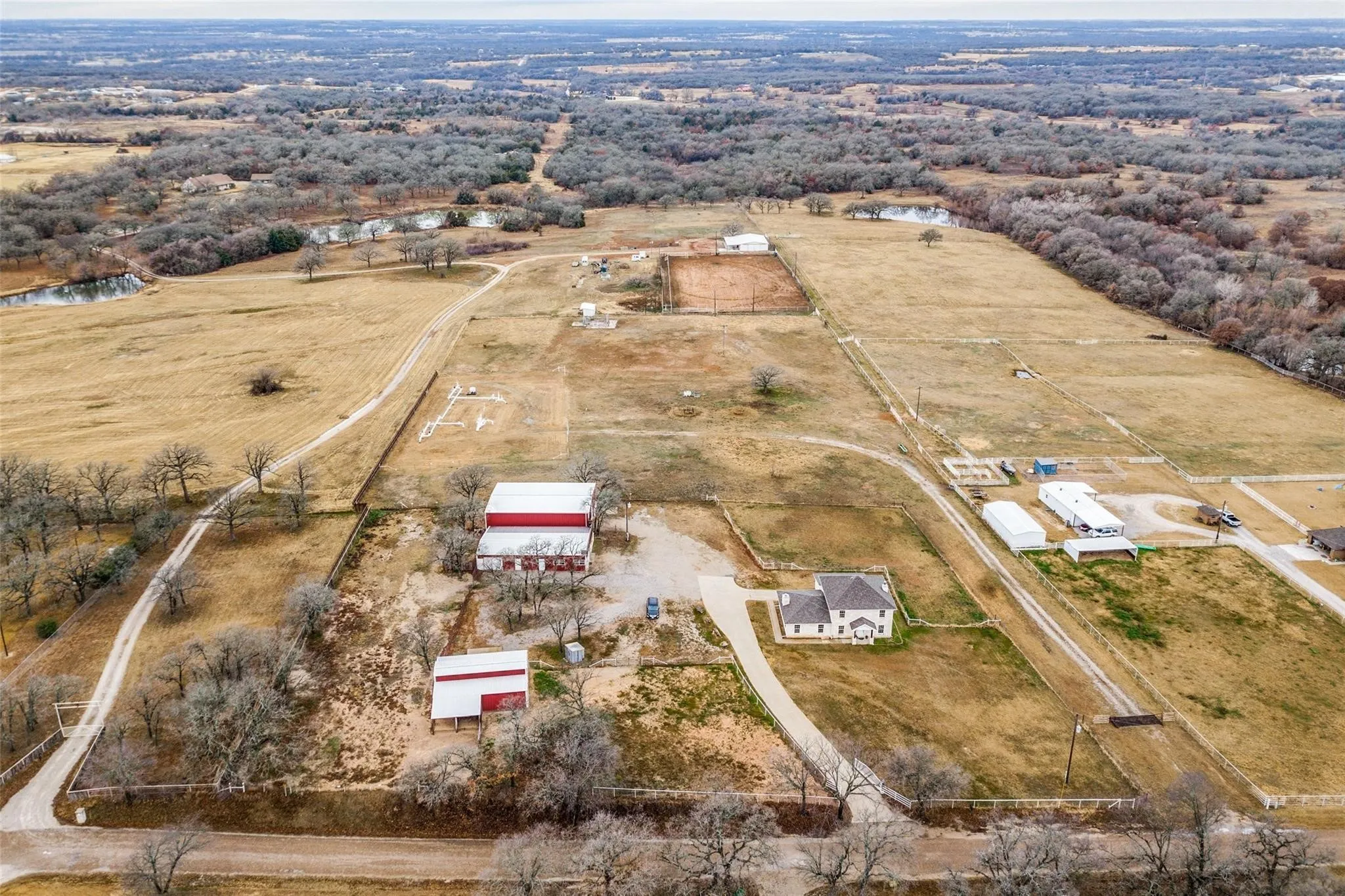 Single Family Residence For Rent in Wise County , 470 County Road 3198, Decatur, Texas 76234, 4 Bedroom, 5 Bathroom, 2 Garage spaces, 2,627 Sqft, built in 2000, mls#21373207, Real Estate Agent in Decatur, Homes For Rent in Wise county, Homes For Rent in Decatur, Realtor in Decatur Texas, Real Estate Brokerage Independent Realty Texas, Luminita Cordes Realtor