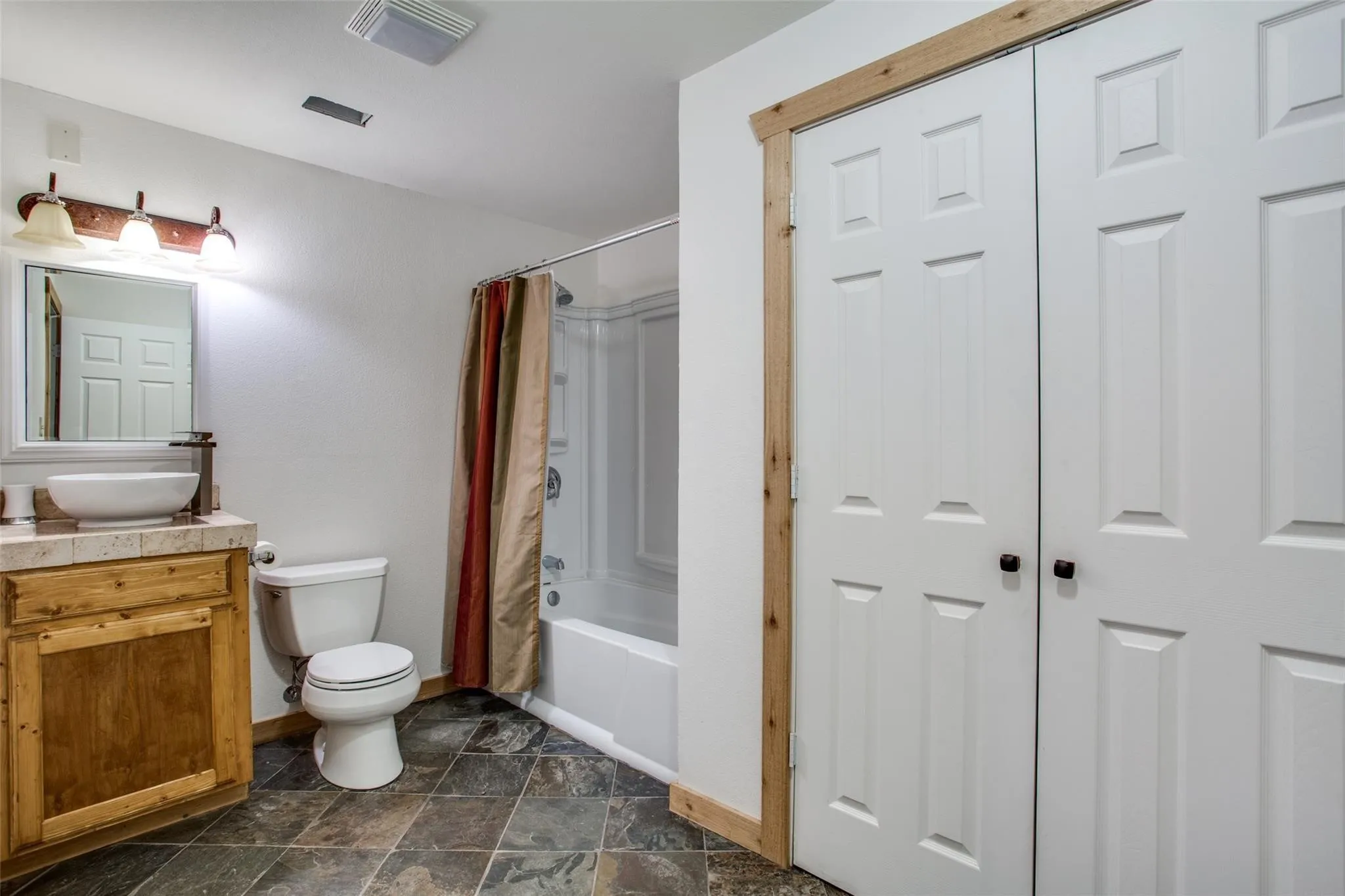 Single Family Residence For Rent in Wise County , 470 County Road 3198, Decatur, Texas 76234, 3 Bedroom, 2 Bathroom, Garage spaces, 1,400 Sqft, built in 2000, mls#21373216, Real Estate Agent in Decatur, Homes For Rent in Wise county, Homes For Rent in Decatur, Realtor in Decatur Texas, Real Estate Brokerage Independent Realty Texas, Luminita Cordes Realtor