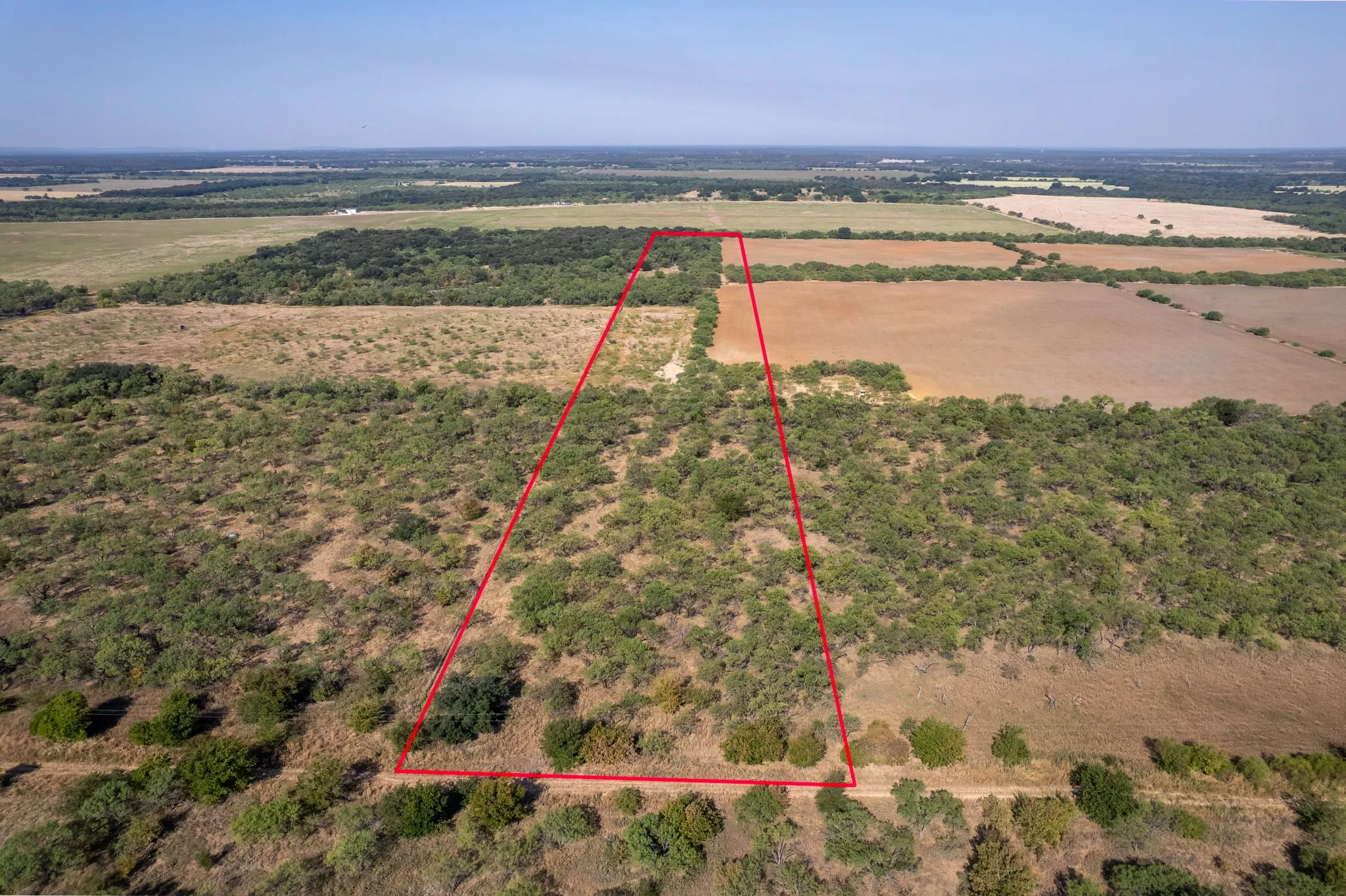 Boundary lines approximate.