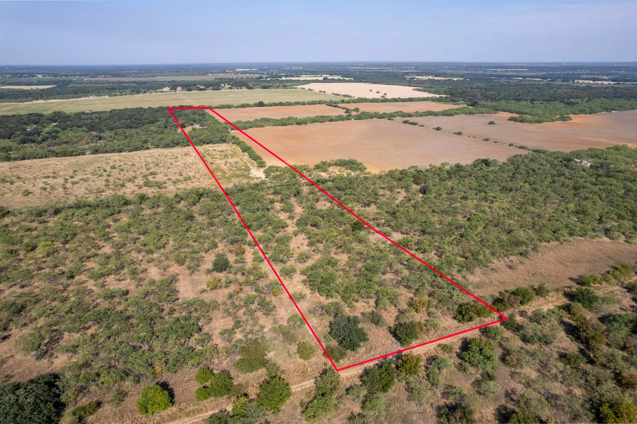Boundary lines approximate.