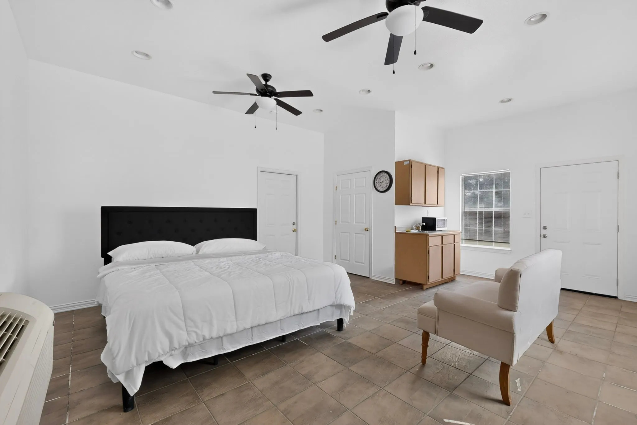 Tiled flooring throughout