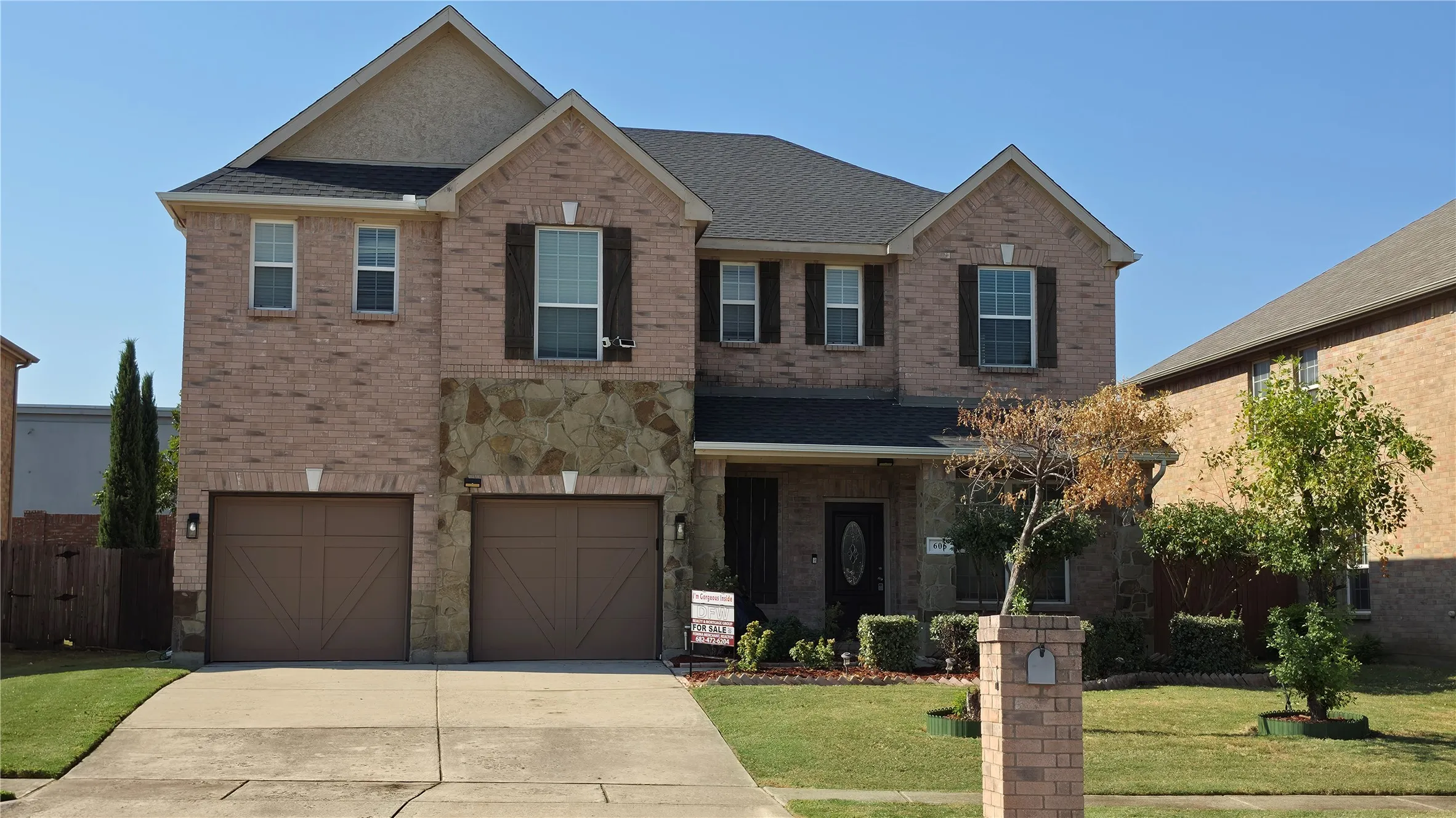 Single Family Residence For Sale in Tarrant County , 606 Port Royale Way, Euless, Texas 76039, 4 Bedroom, 3 Bathroom, 2 Garage spaces, 3,441 Sqft, built in 2007, mls#21373178, Real Estate Agent in Euless, Homes For Sale in Tarrant county, Homes For Sale in Euless, Realtor in Euless Texas, Real Estate Brokerage Independent Realty Texas, Luminita Cordes Realtor