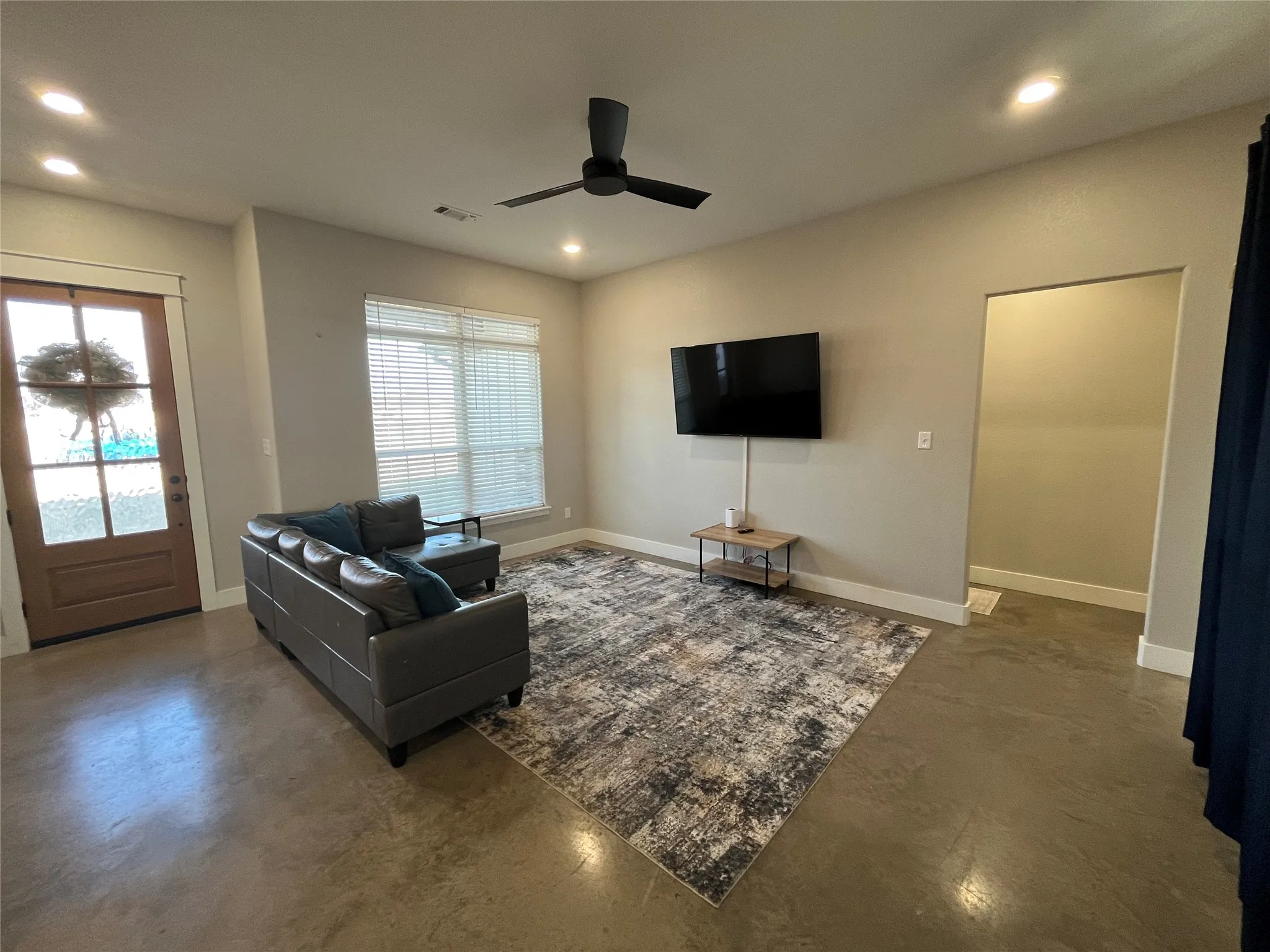 Single Family Residence For Rent in Parker County , 171 Cool Meadows Court, Millsap, Texas 76066, 3 Bedroom, 2 Bathroom, 2 Garage spaces, 1,668 Sqft, built in 2021, mls#21373242, Real Estate Agent in Millsap, Homes For Rent in Parker county, Homes For Rent in Millsap, Realtor in Millsap Texas, Real Estate Brokerage Independent Realty Texas, Luminita Cordes Realtor