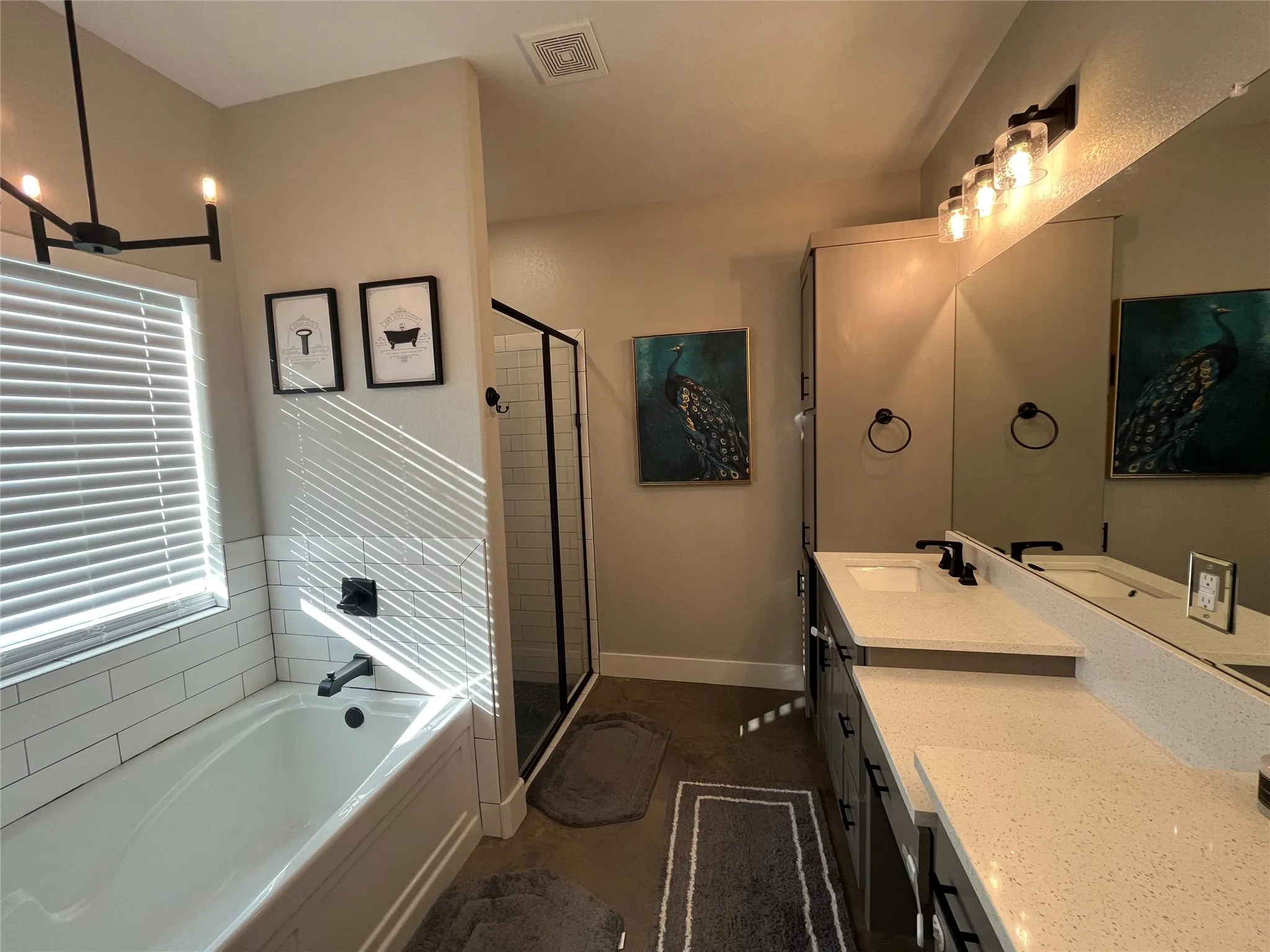 Single Family Residence For Rent in Parker County , 171 Cool Meadows Court, Millsap, Texas 76066, 3 Bedroom, 2 Bathroom, 2 Garage spaces, 1,668 Sqft, built in 2021, mls#21373242, Real Estate Agent in Millsap, Homes For Rent in Parker county, Homes For Rent in Millsap, Realtor in Millsap Texas, Real Estate Brokerage Independent Realty Texas, Luminita Cordes Realtor