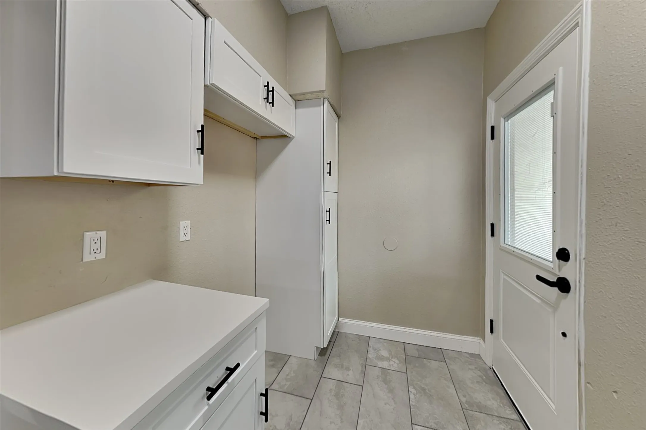 Single Family Residence For Rent in Dallas County , 6204 Alissa Drive, Rowlett, Texas 75089, 3 Bedroom, 2 Bathroom, 2 Garage spaces, 1,521 Sqft, built in 1984, mls#21373051, Real Estate Agent in Rowlett, Homes For Rent in Dallas county, Homes For Rent in Rowlett, Realtor in Rowlett Texas, Real Estate Brokerage Independent Realty Texas, Luminita Cordes Realtor