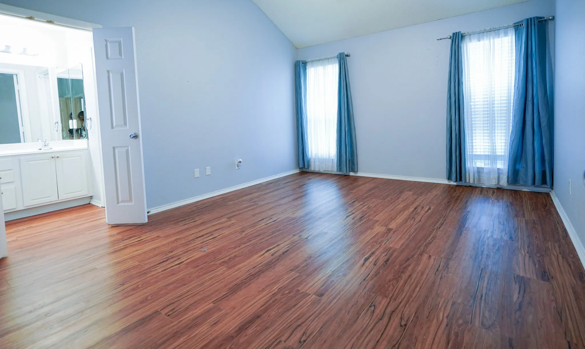 Primary bedroom