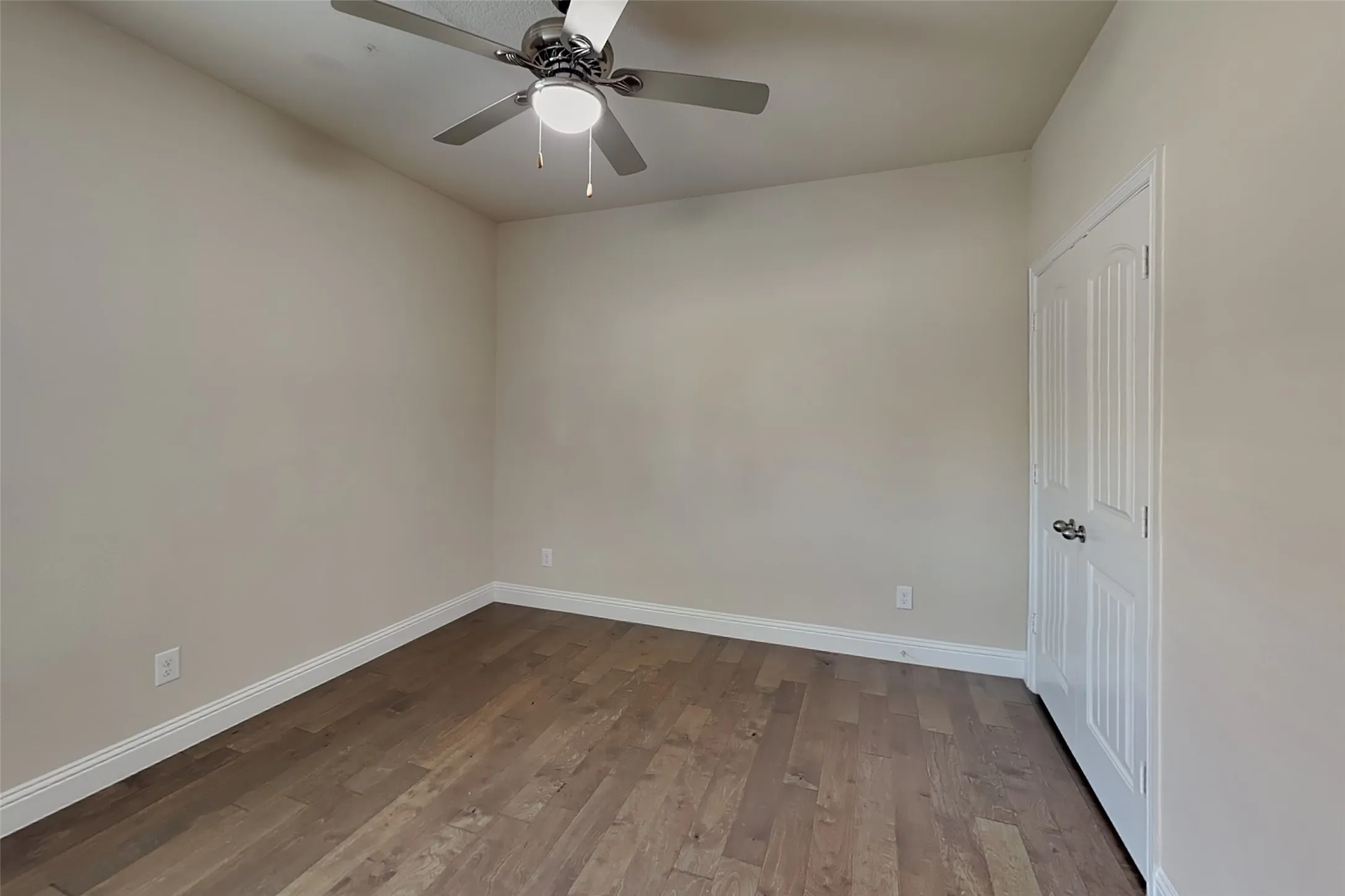 Single Family Residence For Rent in Tarrant County , 7417 Rose Crest Boulevard, Forest Hill, Texas 76140, 3 Bedroom, 2 Bathroom, 2 Garage spaces, 2,339 Sqft, built in 2018, mls#21373050, Real Estate Agent in Forest Hill, Homes For Rent in Tarrant county, Homes For Rent in Forest Hill, Realtor in Forest Hill Texas, Real Estate Brokerage Independent Realty Texas, Luminita Cordes Realtor