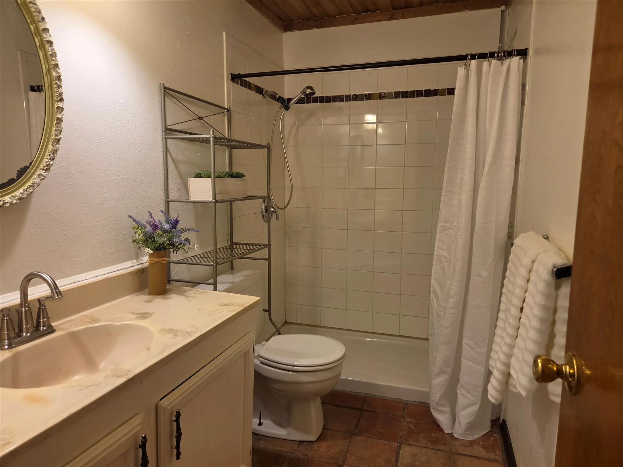 Secondary hall bath with large walk-in shower