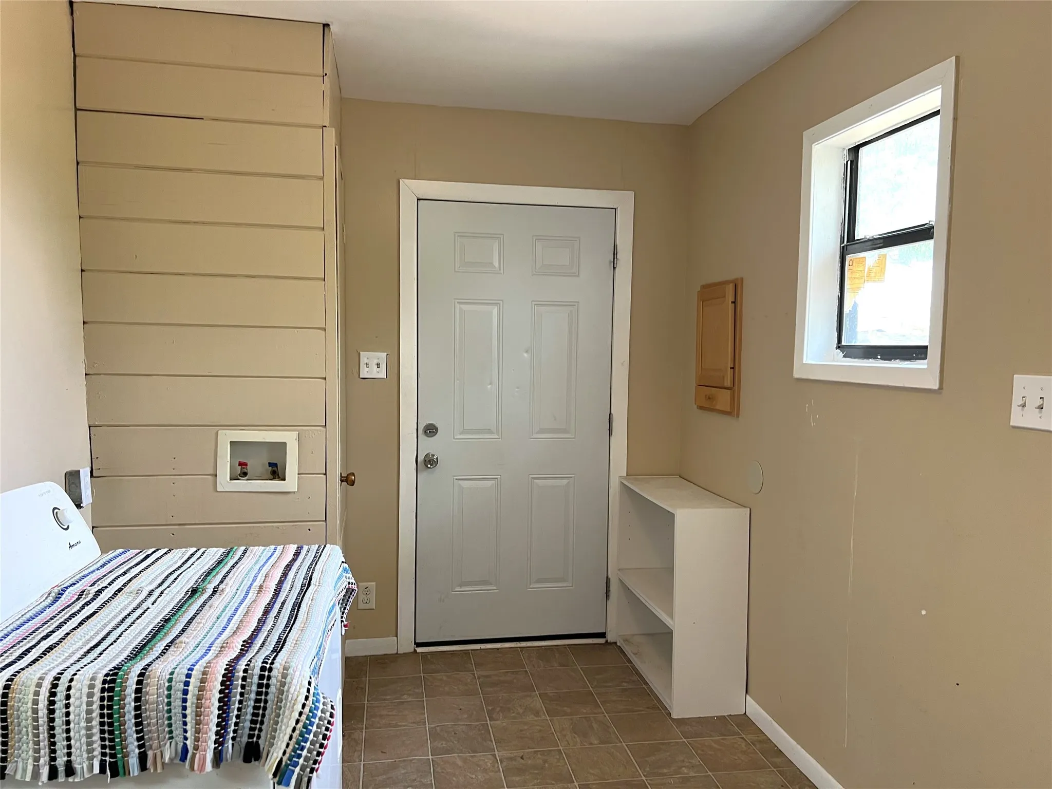 Single Family Residence For Sale in Brown County , 2202 Avenue E, Brownwood, Texas 76801, 2 Bedroom, 1 Bathroom, 1 Garage spaces, 904 Sqft, built in 0, mls#21371701, Real Estate Agent in Brownwood, Homes For Sale in Brown county, Homes For Sale in Brownwood, Realtor in Brownwood Texas, Real Estate Brokerage Independent Realty Texas, Luminita Cordes Realtor