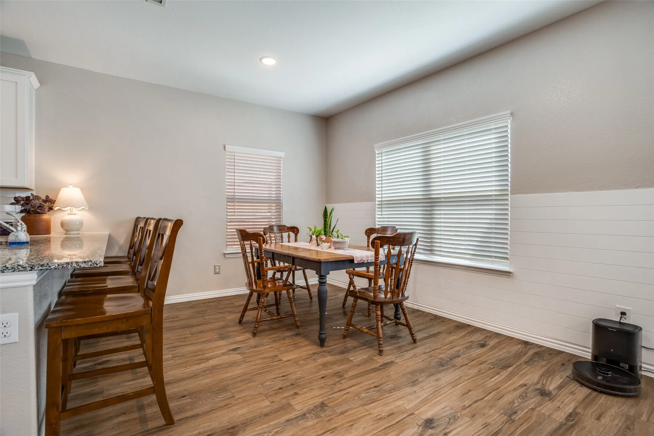 Single Family Residence For Sale in Collin County , 2209 Hanover Street, Farmersville, Texas 75442, 3 Bedroom, 3 Bathroom, 2 Garage spaces, 1,852 Sqft, built in 2021, mls#21369315, Real Estate Agent in Farmersville, Homes For Sale in Collin county, Homes For Sale in Farmersville, Realtor in Farmersville Texas, Real Estate Brokerage Independent Realty Texas, Luminita Cordes Realtor
