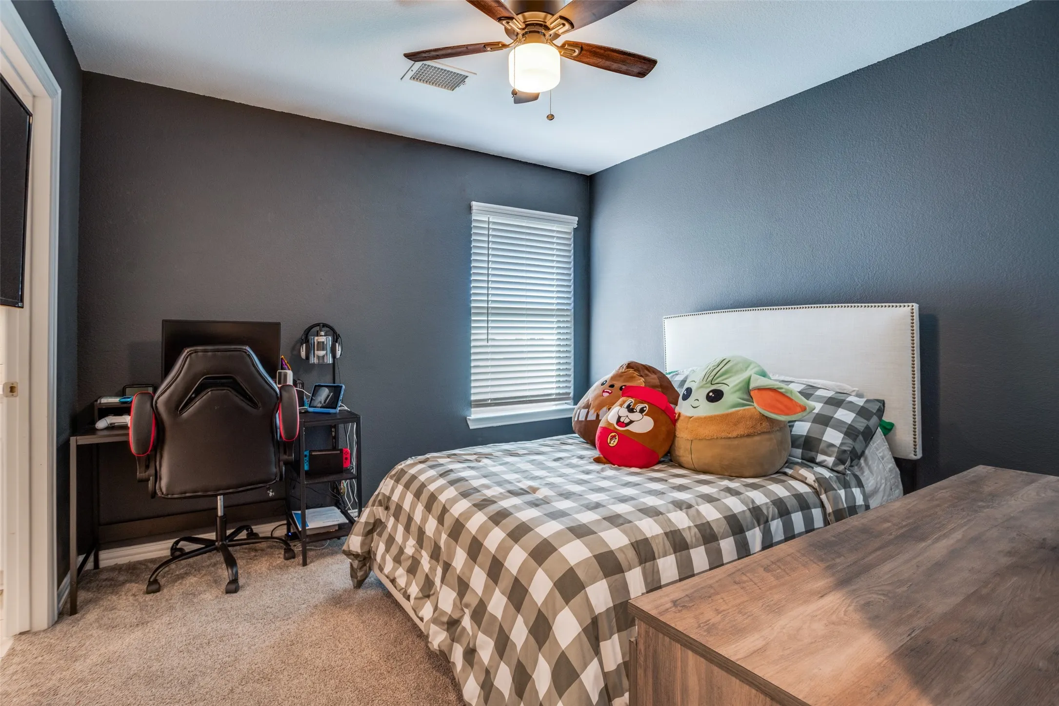 Single Family Residence For Sale in Collin County , 2209 Hanover Street, Farmersville, Texas 75442, 3 Bedroom, 3 Bathroom, 2 Garage spaces, 1,852 Sqft, built in 2021, mls#21369315, Real Estate Agent in Farmersville, Homes For Sale in Collin county, Homes For Sale in Farmersville, Realtor in Farmersville Texas, Real Estate Brokerage Independent Realty Texas, Luminita Cordes Realtor