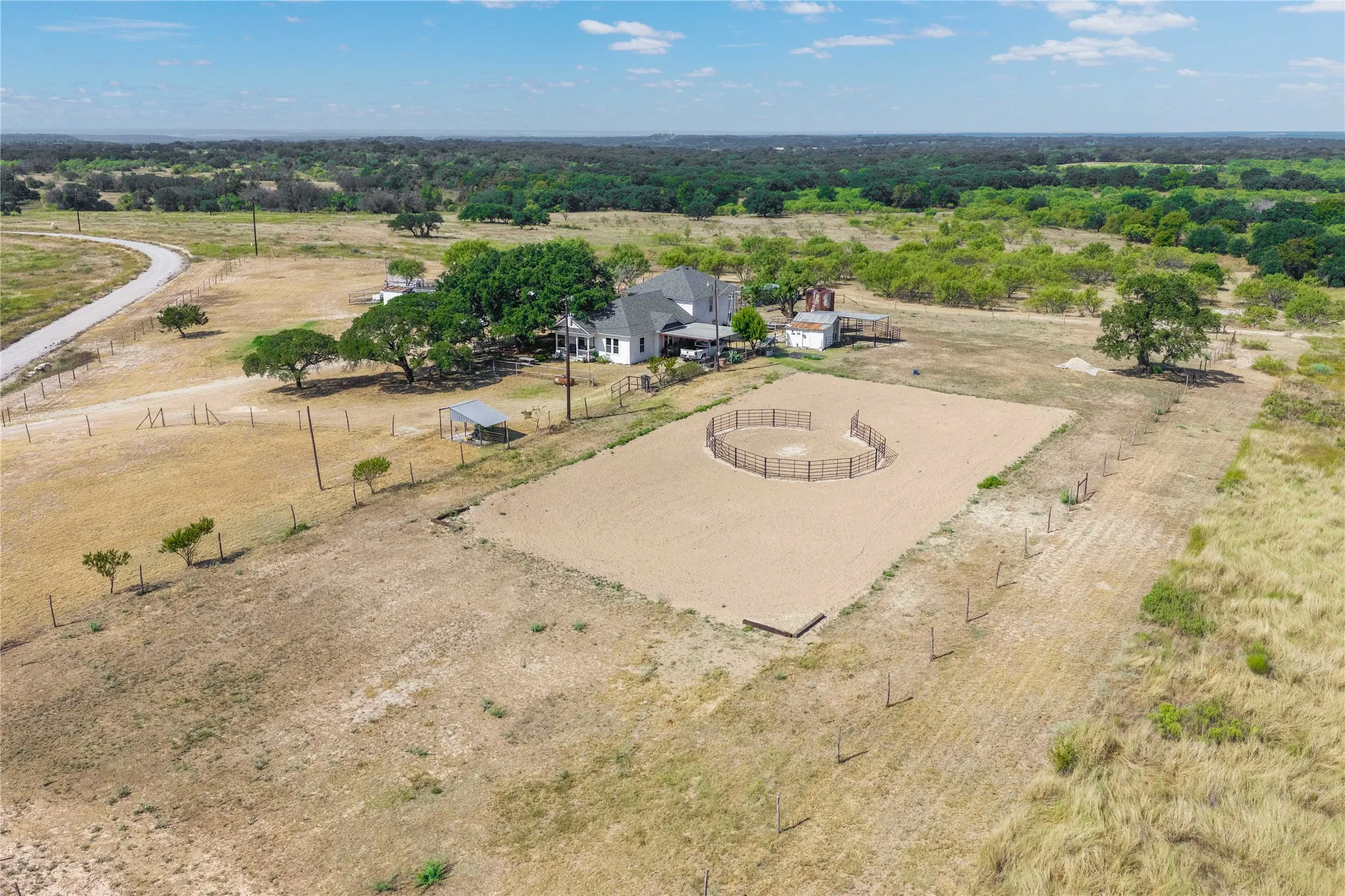 Single Family Residence For Sale in Brown County , 160 Ledgestone Lane, Blanket, Texas 76432, 4 Bedroom, 2 Bathroom, Garage spaces, 2,460 Sqft, built in 1924, mls#21373113, Real Estate Agent in Blanket, Homes For Sale in Brown county, Homes For Sale in Blanket, Realtor in Blanket Texas, Real Estate Brokerage Independent Realty Texas, Luminita Cordes Realtor
