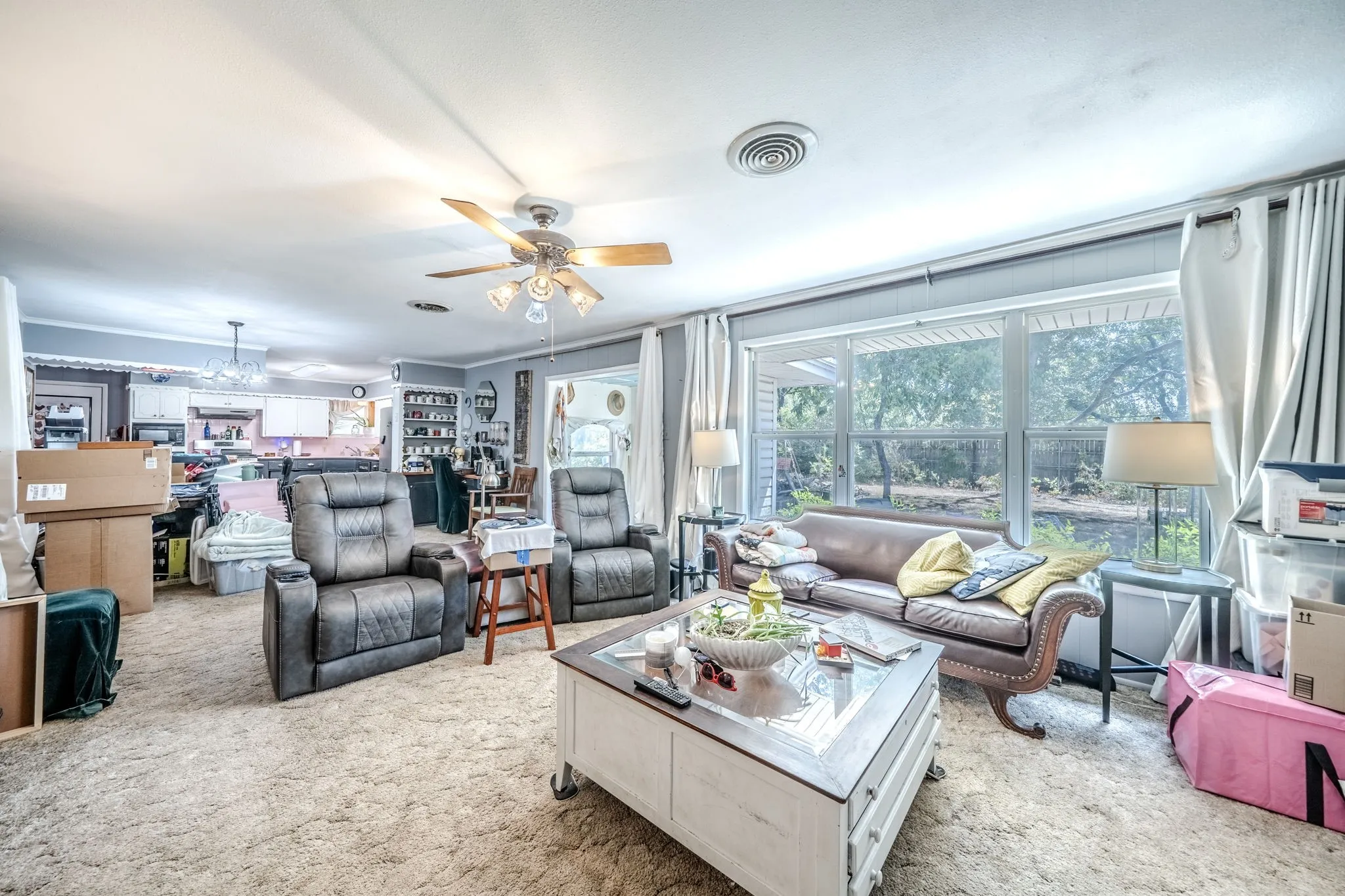Single Family Residence For Sale in Dallas County , 2314 Ingleside Drive, Grand Prairie, Texas 75050, 4 Bedroom, 2 Bathroom, 2 Garage spaces, 2,235 Sqft, built in 1958, mls#21368220, Real Estate Agent in Grand Prairie, Homes For Sale in Dallas county, Homes For Sale in Grand Prairie, Realtor in Grand Prairie Texas, Real Estate Brokerage Independent Realty Texas, Luminita Cordes Realtor