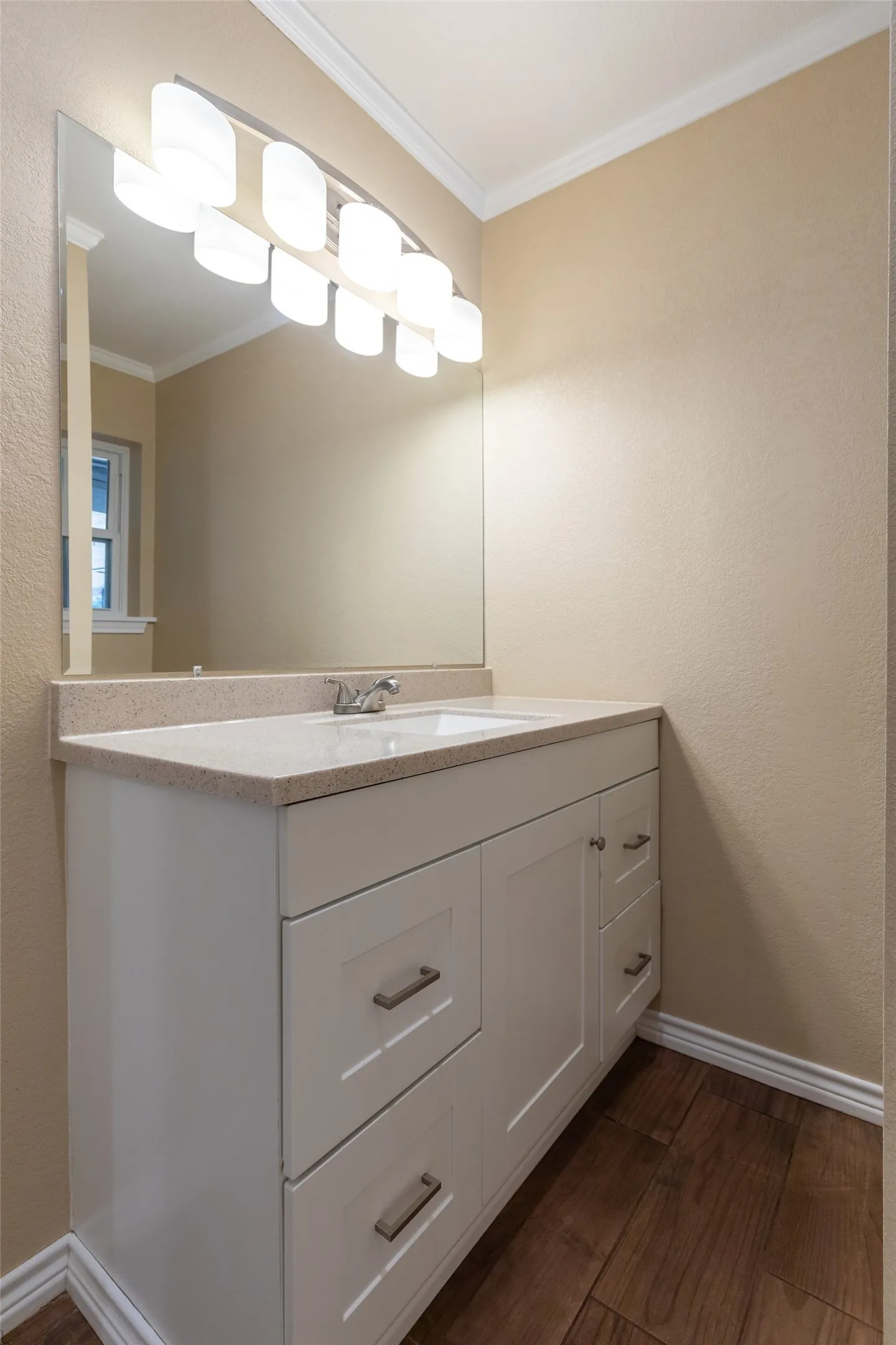 Single Family Residence For Sale in Taylor County , 1702 Glendale Drive, Abilene, Texas 79603, 3 Bedroom, 2 Bathroom, 2 Garage spaces, 1,254 Sqft, built in 1962, mls#21373241, Real Estate Agent in Abilene, Homes For Sale in Taylor county, Homes For Sale in Abilene, Realtor in Abilene Texas, Real Estate Brokerage Independent Realty Texas, Luminita Cordes Realtor