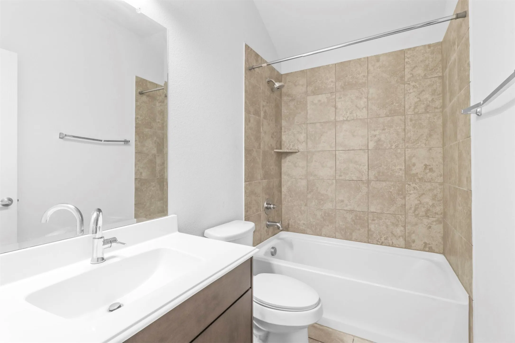 Single Family Residence For Rent in Collin County , 1105 Faringdon Drive, Anna, Texas 75409, 3 Bedroom, 2 Bathroom, 2 Garage spaces, 1,555 Sqft, built in 2020, mls#21371877, Real Estate Agent in Anna, Homes For Rent in Collin county, Homes For Rent in Anna, Realtor in Anna Texas, Real Estate Brokerage Independent Realty Texas, Luminita Cordes Realtor