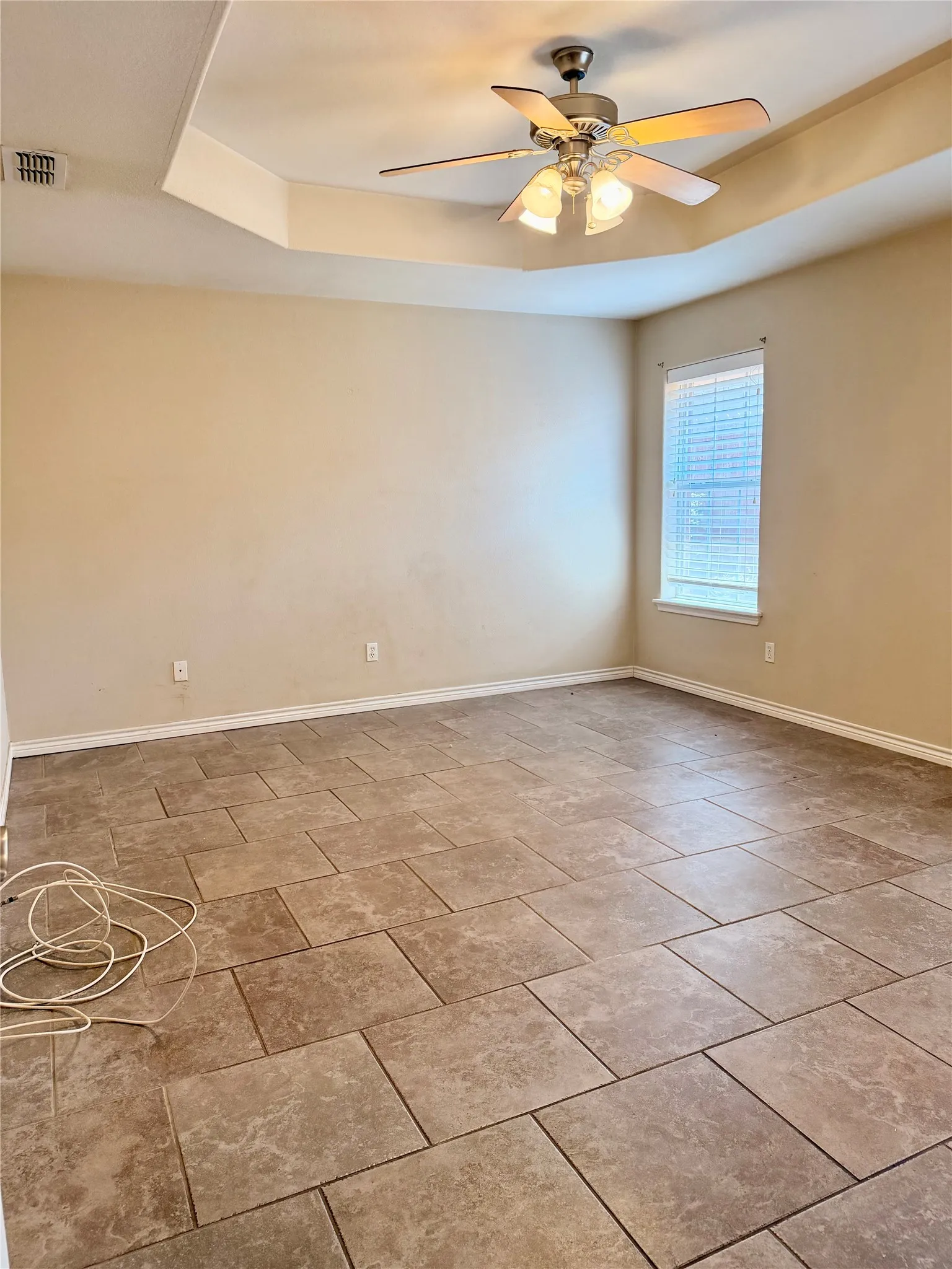 Single Family Residence For Sale in Taylor County , 7325 Willow View Road, Abilene, Texas 79606, 3 Bedroom, 2 Bathroom, 2 Garage spaces, 1,667 Sqft, built in 2002, mls#21366072, Real Estate Agent in Abilene, Homes For Sale in Taylor county, Homes For Sale in Abilene, Realtor in Abilene Texas, Real Estate Brokerage Independent Realty Texas, Luminita Cordes Realtor