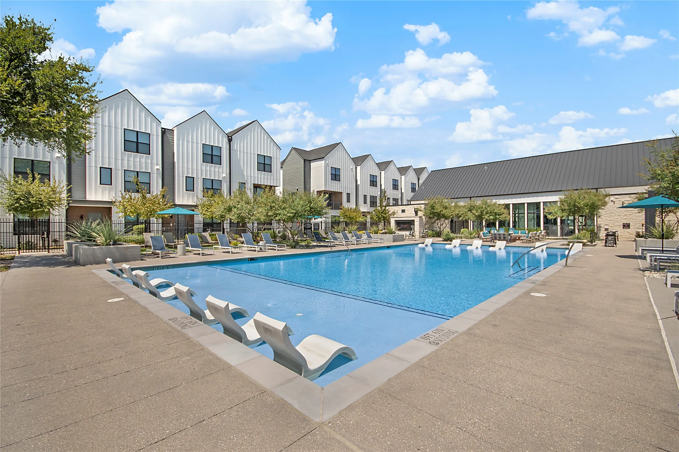 Townhouse For Rent in Collin County , 2100 Legacy Drive 1808, Plano, Texas 75023, 2 Bedroom, 3 Bathroom, 2 Garage spaces, 1,319 Sqft, built in 2023, mls#21373262, Real Estate Agent in Plano, Homes For Rent in Collin county, Homes For Rent in Plano, Realtor in Plano Texas, Real Estate Brokerage Independent Realty Texas, Luminita Cordes Realtor