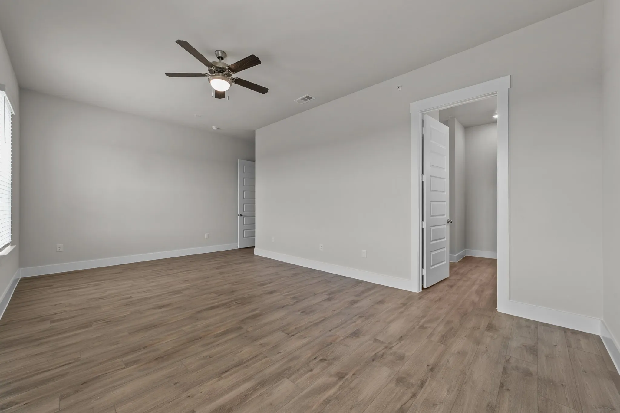 Duplex For Rent in Collin County , 829 Ebony, Mc Kinney, Texas 75071, 3 Bedroom, 3 Bathroom, 2 Garage spaces, 1,968 Sqft, built in 2021, mls#21373305, Real Estate Agent in Mc Kinney, Homes For Rent in Collin county, Homes For Rent in Mc Kinney, Realtor in Mc Kinney Texas, Real Estate Brokerage Independent Realty Texas, Luminita Cordes Realtor