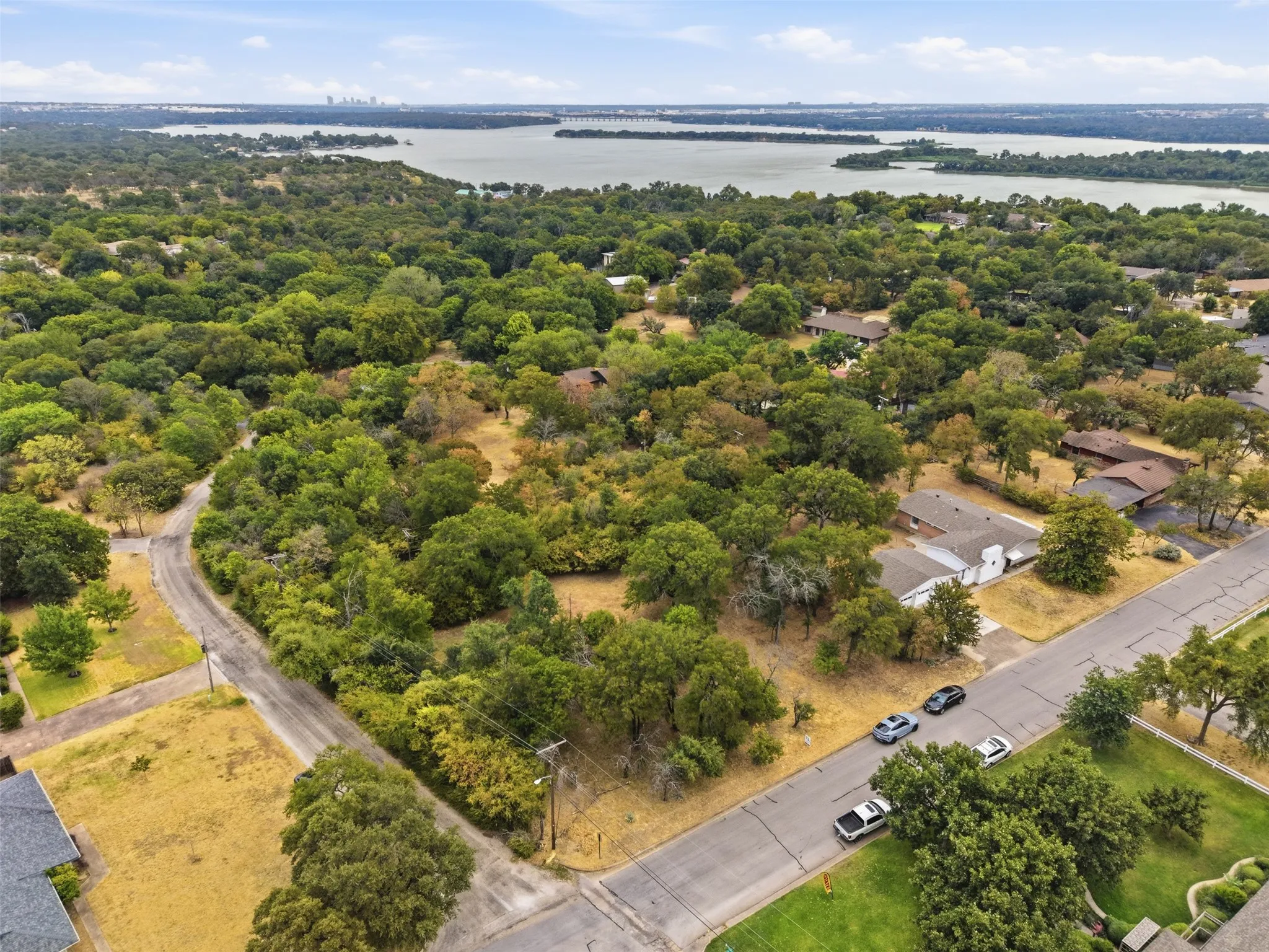 Improved Land For Sale in Tarrant County , 201 Lakeridge Road, Lakeside, Texas 76108, 0, 0, Garage spaces, 0 Sqft, built in 0, mls#21369945, Real Estate Agent in Lakeside, Homes For Sale in Tarrant county, Homes For Sale in Lakeside, Realtor in Lakeside Texas, Real Estate Brokerage Independent Realty Texas, Luminita Cordes Realtor