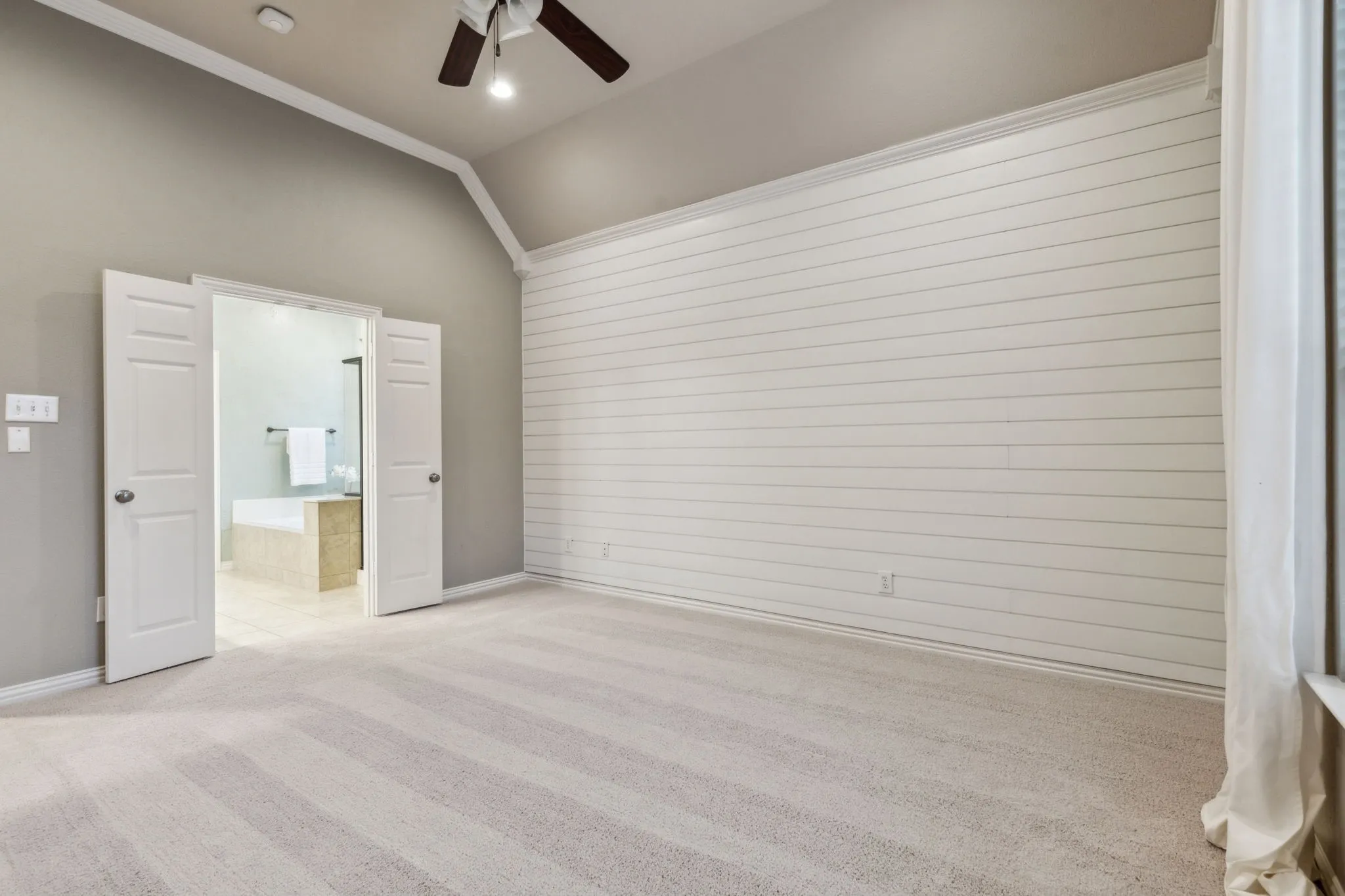 Single Family Residence For Sale in Collin County , 5312 Oakley Road, Mc Kinney, Texas 75070, 3 Bedroom, 3 Bathroom, 2 Garage spaces, 2,474 Sqft, built in 2007, mls#21373003, Real Estate Agent in Mc Kinney, Homes For Sale in Collin county, Homes For Sale in Mc Kinney, Realtor in Mc Kinney Texas, Real Estate Brokerage Independent Realty Texas, Luminita Cordes Realtor