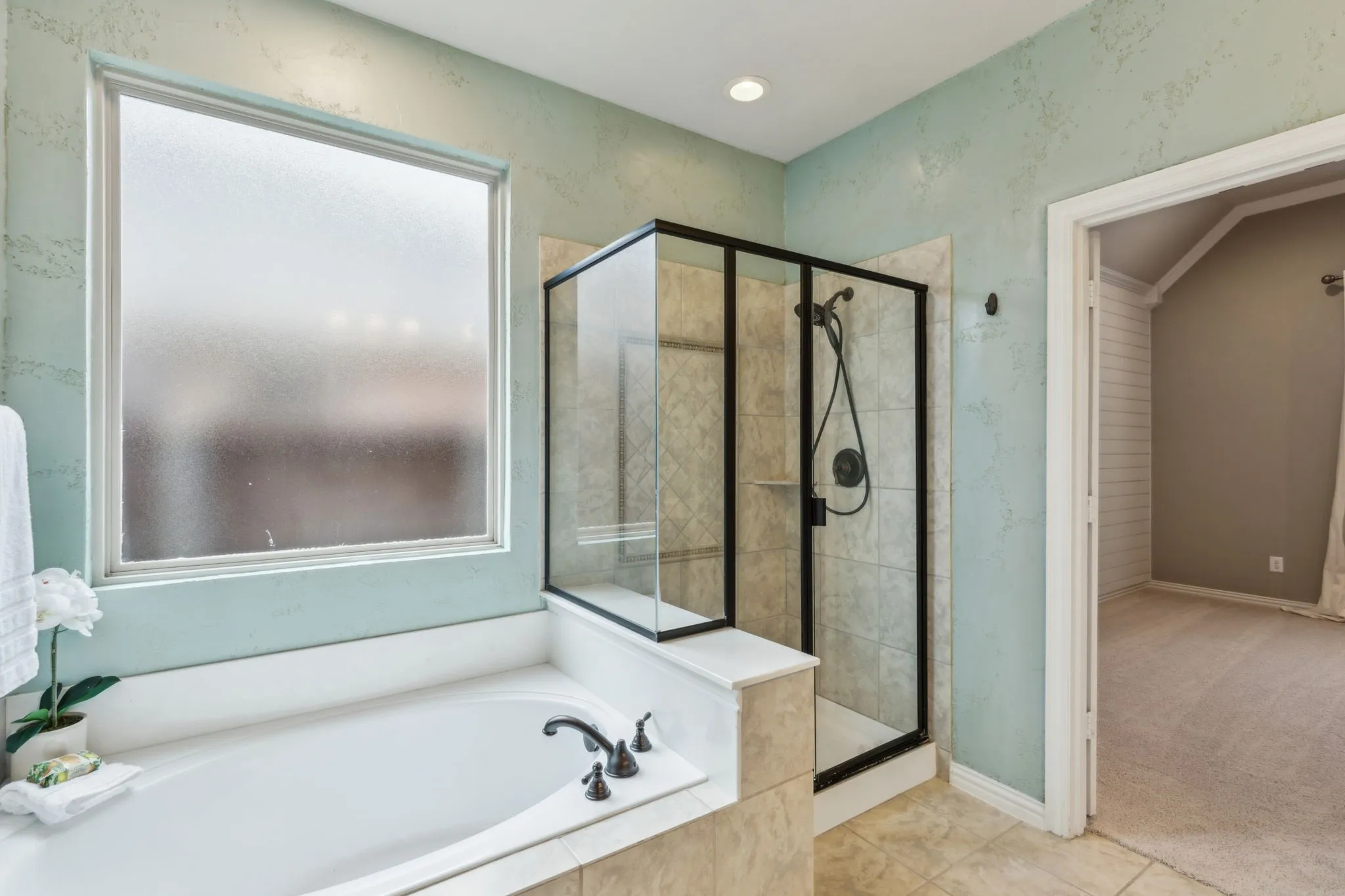 Single Family Residence For Sale in Collin County , 5312 Oakley Road, Mc Kinney, Texas 75070, 3 Bedroom, 3 Bathroom, 2 Garage spaces, 2,474 Sqft, built in 2007, mls#21373003, Real Estate Agent in Mc Kinney, Homes For Sale in Collin county, Homes For Sale in Mc Kinney, Realtor in Mc Kinney Texas, Real Estate Brokerage Independent Realty Texas, Luminita Cordes Realtor