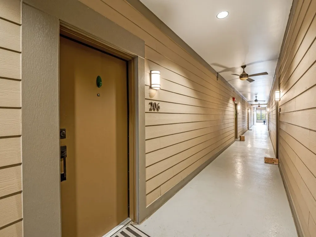 Condominium For Rent in Denton County , 2500 King Arthur Boulevard 206, Lewisville, Texas 75056, 1 Bedroom, 1 Bathroom, 1 Garage spaces, 870 Sqft, built in 2017, mls#21370752, Real Estate Agent in Lewisville, Homes For Rent in Denton county, Homes For Rent in Lewisville, Realtor in Lewisville Texas, Real Estate Brokerage Independent Realty Texas, Luminita Cordes Realtor